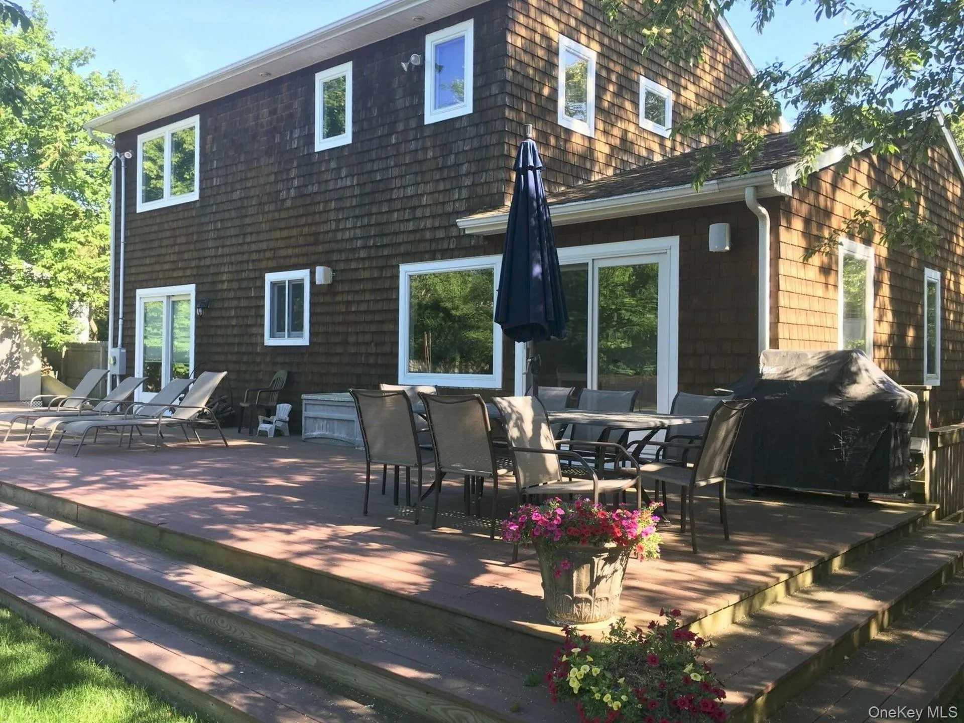 Deck Deck