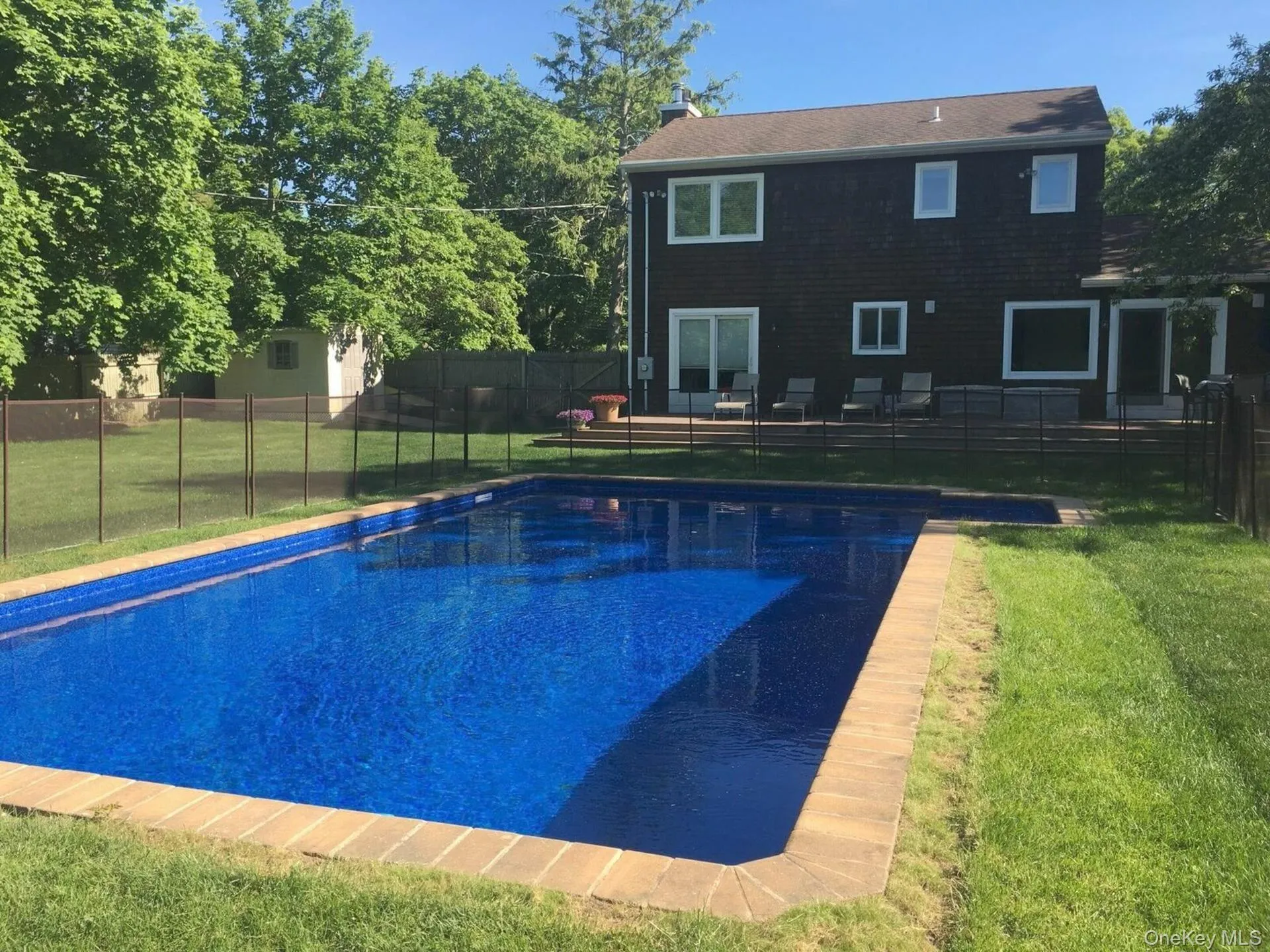 Pool Pool