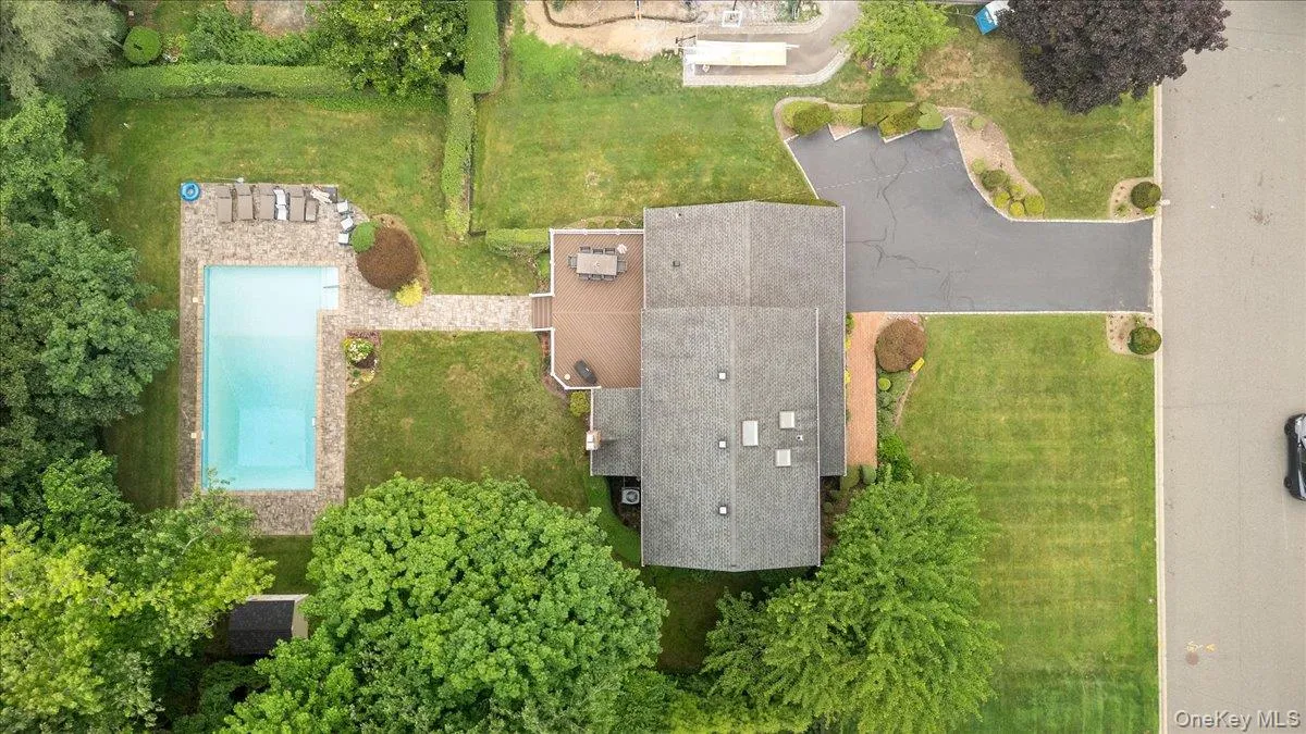 35 Bucknell Drive, Oyster Bay, NY, 4 Bedrooms Bedrooms, 10 Rooms Rooms,2 BathroomsBathrooms,Residential,For Rent,Bucknell,0,1035434 35 Bucknell Drive, Oyster Bay, NY, 4 Bedrooms Bedrooms, 10 Rooms Rooms,2 BathroomsBathrooms,Residential,For Rent,Bucknell,0,1035434