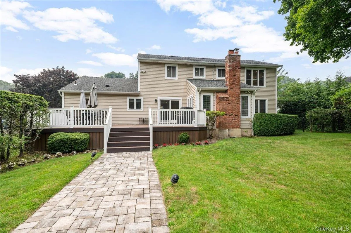 35 Bucknell Drive, Oyster Bay, NY, 4 Bedrooms Bedrooms, 10 Rooms Rooms,2 BathroomsBathrooms,Residential,For Rent,Bucknell,0,1035434 35 Bucknell Drive, Oyster Bay, NY, 4 Bedrooms Bedrooms, 10 Rooms Rooms,2 BathroomsBathrooms,Residential,For Rent,Bucknell,0,1035434