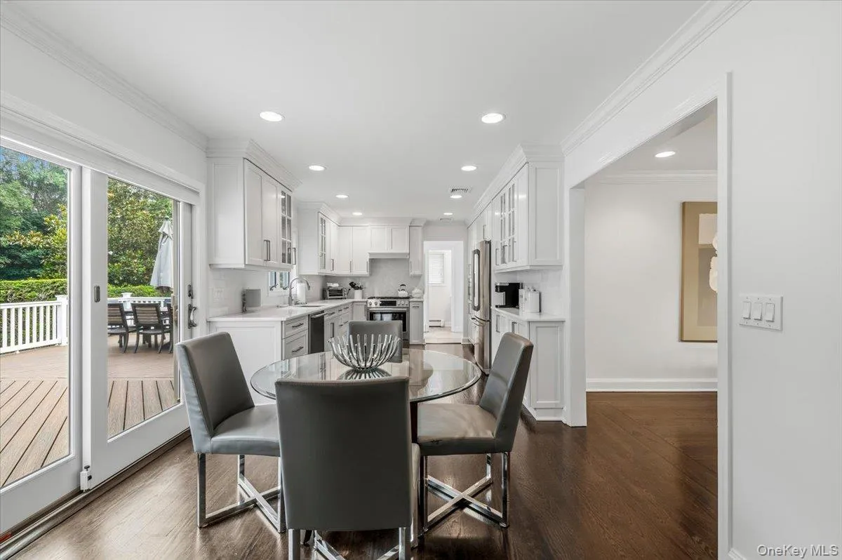 35 Bucknell Drive, Oyster Bay, NY, 4 Bedrooms Bedrooms, 10 Rooms Rooms,2 BathroomsBathrooms,Residential,For Rent,Bucknell,0,1035434 35 Bucknell Drive, Oyster Bay, NY, 4 Bedrooms Bedrooms, 10 Rooms Rooms,2 BathroomsBathrooms,Residential,For Rent,Bucknell,0,1035434
