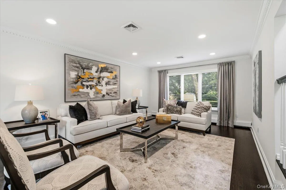 35 Bucknell Drive, Oyster Bay, NY, 4 Bedrooms Bedrooms, 10 Rooms Rooms,2 BathroomsBathrooms,Residential,For Rent,Bucknell,0,1035434 35 Bucknell Drive, Oyster Bay, NY, 4 Bedrooms Bedrooms, 10 Rooms Rooms,2 BathroomsBathrooms,Residential,For Rent,Bucknell,0,1035434