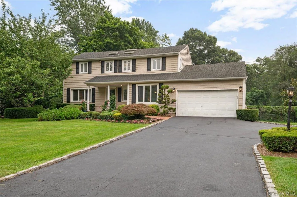35 Bucknell Drive, Oyster Bay, NY, 4 Bedrooms Bedrooms, 10 Rooms Rooms,2 BathroomsBathrooms,Residential,For Rent,Bucknell,0,1035434 35 Bucknell Drive, Oyster Bay, NY, 4 Bedrooms Bedrooms, 10 Rooms Rooms,2 BathroomsBathrooms,Residential,For Rent,Bucknell,0,1035434