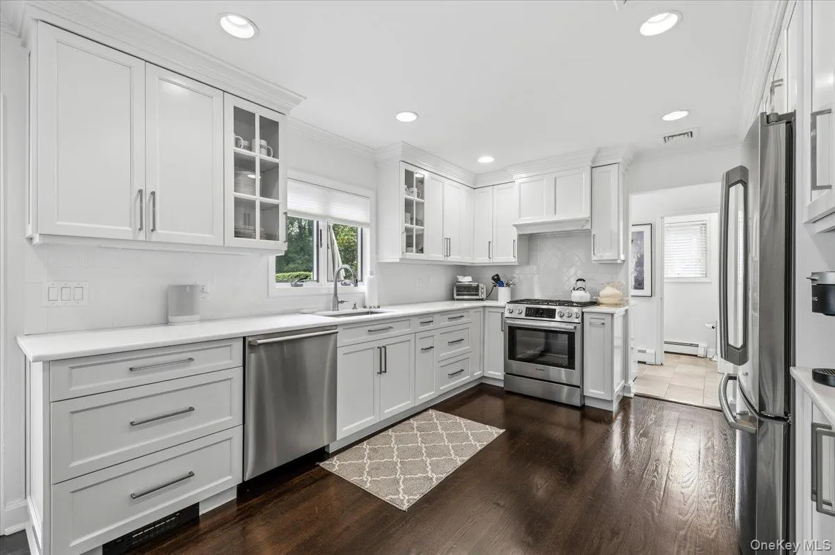 35 Bucknell Drive, Oyster Bay, NY, 4 Bedrooms Bedrooms, 10 Rooms Rooms,2 BathroomsBathrooms,Residential,For Rent,Bucknell,0,1035434 35 Bucknell Drive, Oyster Bay, NY, 4 Bedrooms Bedrooms, 10 Rooms Rooms,2 BathroomsBathrooms,Residential,For Rent,Bucknell,0,1035434