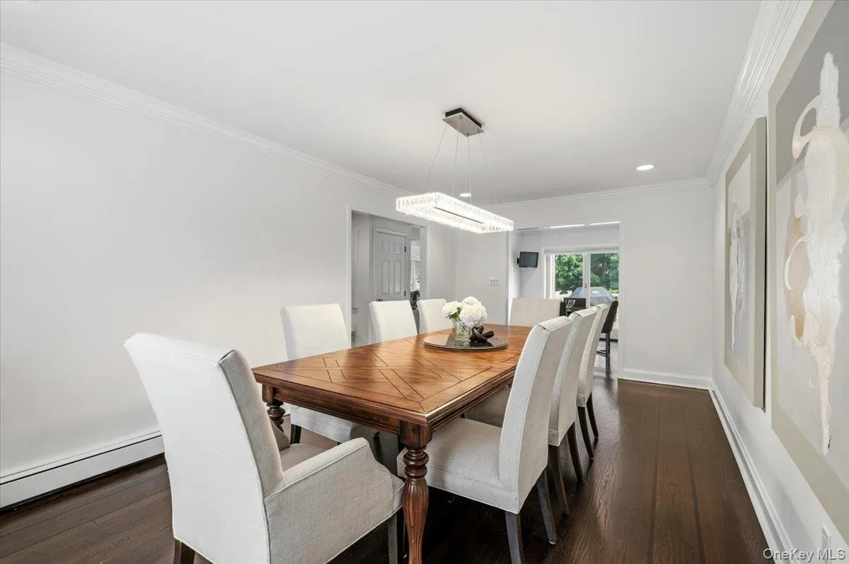 35 Bucknell Drive, Oyster Bay, NY, 4 Bedrooms Bedrooms, 10 Rooms Rooms,2 BathroomsBathrooms,Residential,For Rent,Bucknell,0,1035434 35 Bucknell Drive, Oyster Bay, NY, 4 Bedrooms Bedrooms, 10 Rooms Rooms,2 BathroomsBathrooms,Residential,For Rent,Bucknell,0,1035434