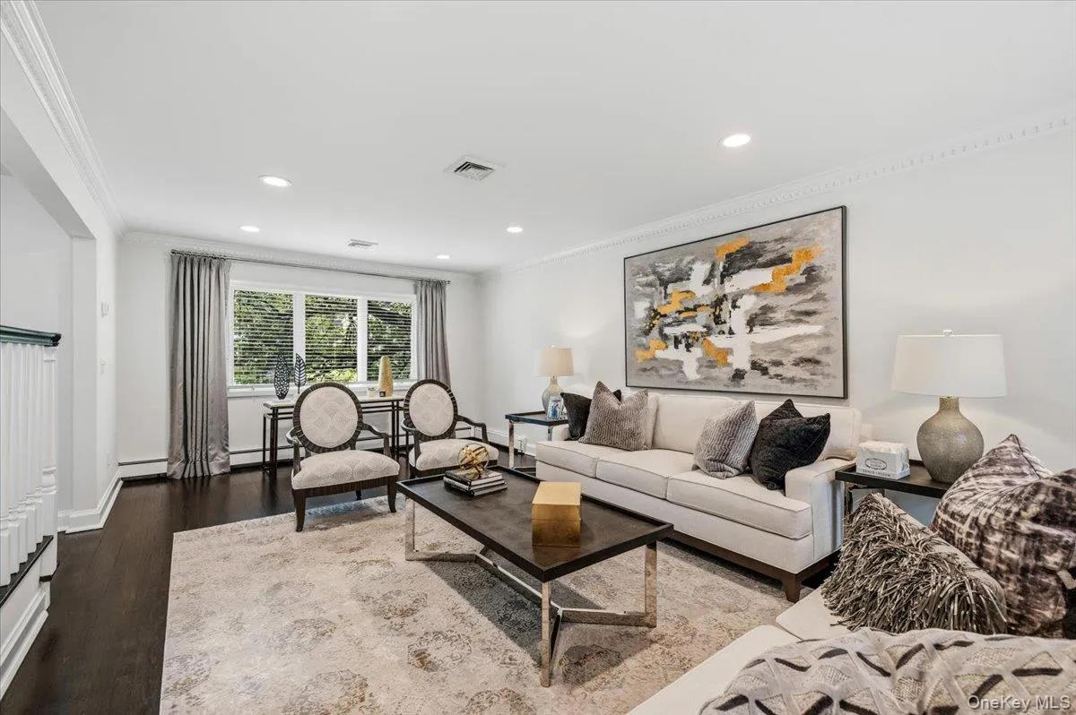 35 Bucknell Drive, Oyster Bay, NY, 4 Bedrooms Bedrooms, 10 Rooms Rooms,2 BathroomsBathrooms,Residential,For Rent,Bucknell,0,1035434 35 Bucknell Drive, Oyster Bay, NY, 4 Bedrooms Bedrooms, 10 Rooms Rooms,2 BathroomsBathrooms,Residential,For Rent,Bucknell,0,1035434