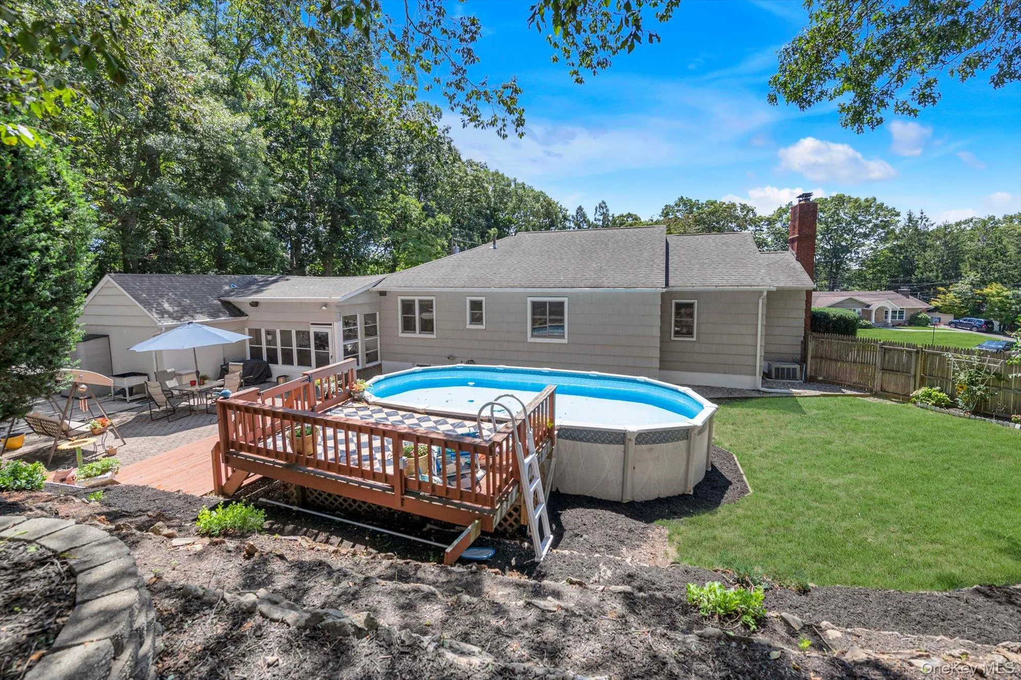 3 Carlson Court, Smithtown, NY, 3 Bedrooms Bedrooms, 6 Rooms Rooms,2 BathroomsBathrooms,Residential,For Rent,Carlson,0,1035436 3 Carlson Court, Smithtown, NY, 3 Bedrooms Bedrooms, 6 Rooms Rooms,2 BathroomsBathrooms,Residential,For Rent,Carlson,0,1035436