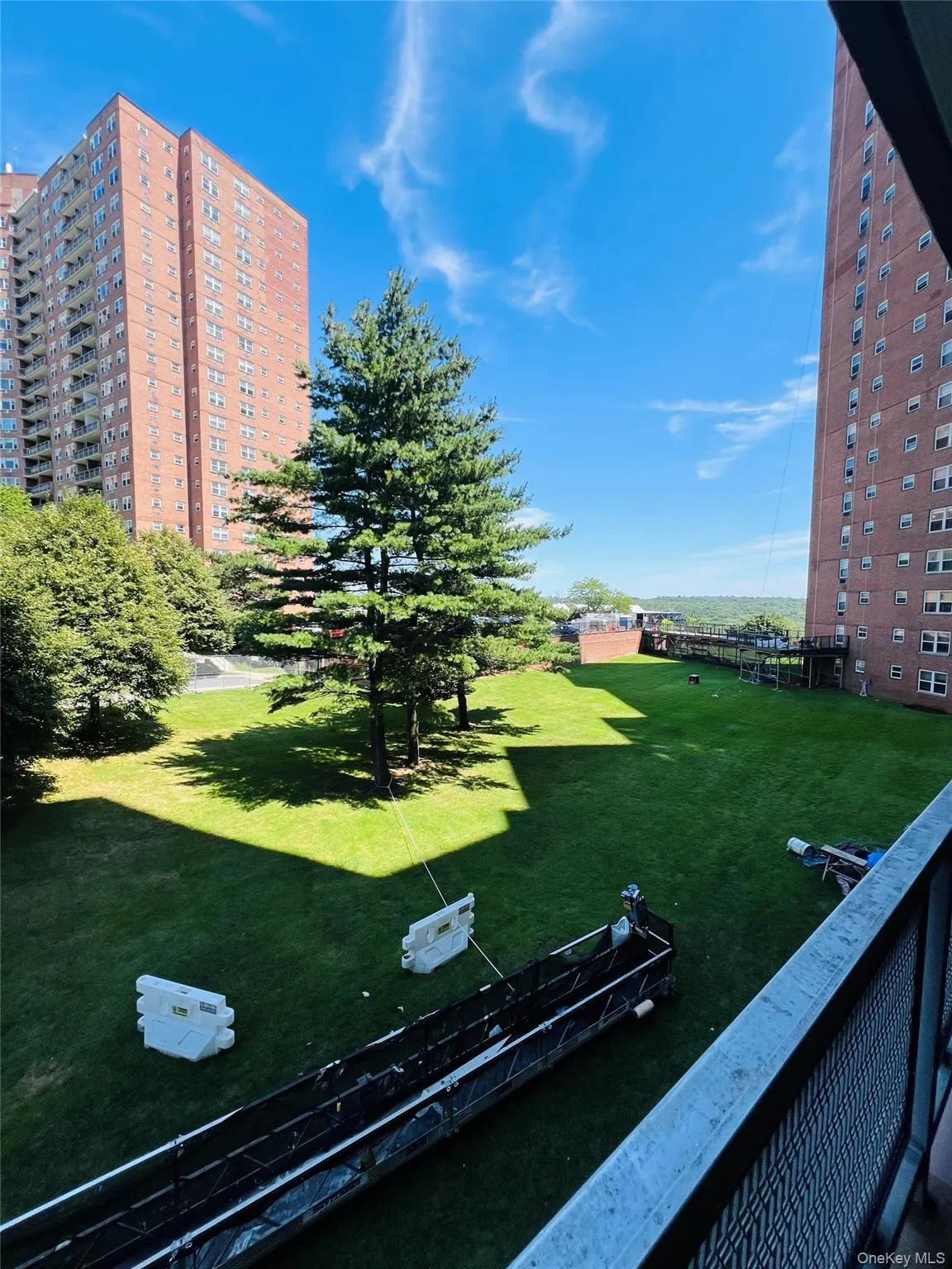 5700 Arlington Avenue, New York, NY, 2 Bedrooms Bedrooms, 5 Rooms Rooms,1 BathroomBathrooms,Residential,For Rent,Arlington,0,1035439 5700 Arlington Avenue, New York, NY, 2 Bedrooms Bedrooms, 5 Rooms Rooms,1 BathroomBathrooms,Residential,For Rent,Arlington,0,1035439