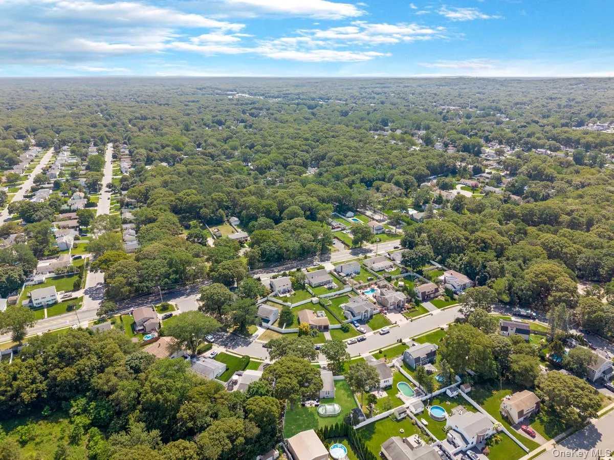 10 Corvair Lane, Brookhaven, NY, 4 Bedrooms Bedrooms, 11 Rooms Rooms,1 BathroomBathrooms,Residential,For Rent,Corvair,0,1035442 10 Corvair Lane, Brookhaven, NY, 4 Bedrooms Bedrooms, 11 Rooms Rooms,1 BathroomBathrooms,Residential,For Rent,Corvair,0,1035442