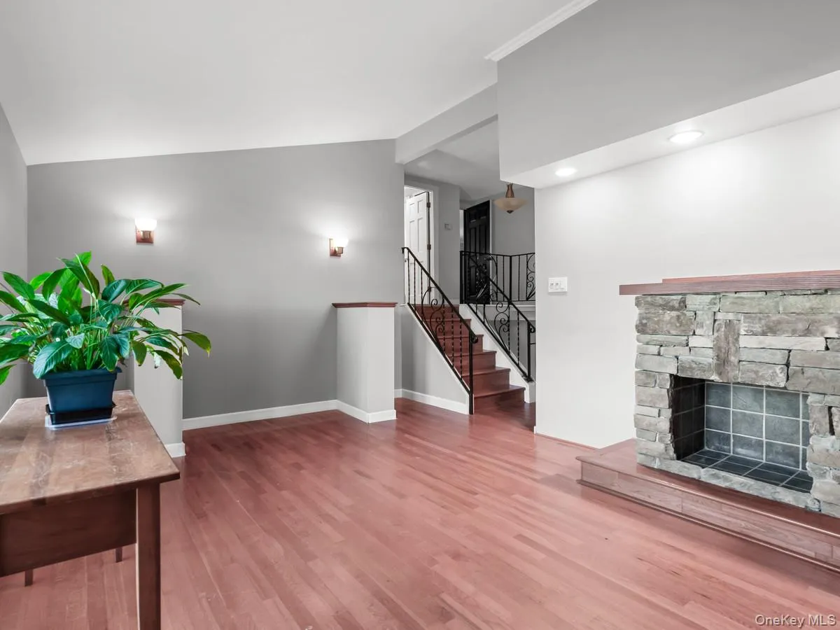 10 Corvair Lane, Brookhaven, NY, 4 Bedrooms Bedrooms, 11 Rooms Rooms,1 BathroomBathrooms,Residential,For Rent,Corvair,0,1035442 10 Corvair Lane, Brookhaven, NY, 4 Bedrooms Bedrooms, 11 Rooms Rooms,1 BathroomBathrooms,Residential,For Rent,Corvair,0,1035442