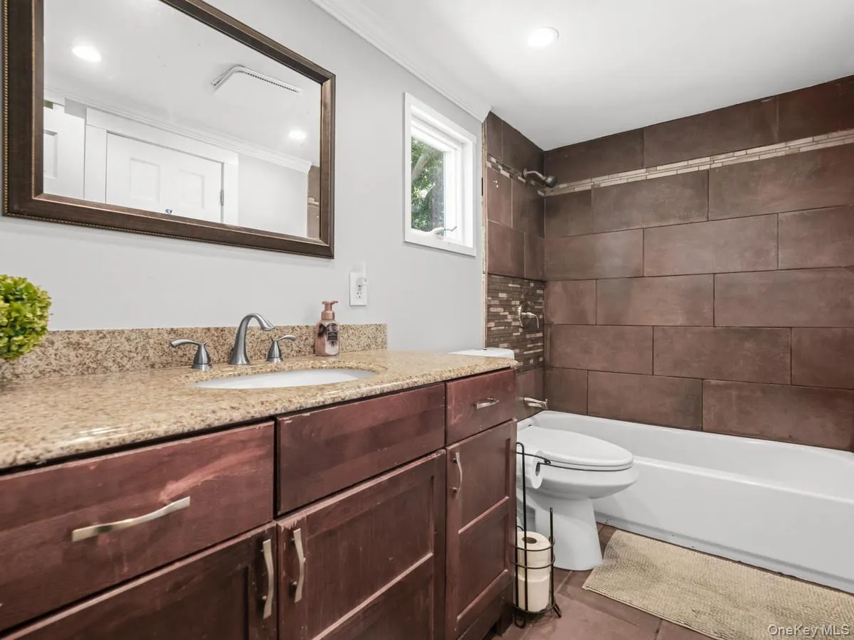 10 Corvair Lane, Brookhaven, NY, 4 Bedrooms Bedrooms, 11 Rooms Rooms,1 BathroomBathrooms,Residential,For Rent,Corvair,0,1035442 10 Corvair Lane, Brookhaven, NY, 4 Bedrooms Bedrooms, 11 Rooms Rooms,1 BathroomBathrooms,Residential,For Rent,Corvair,0,1035442