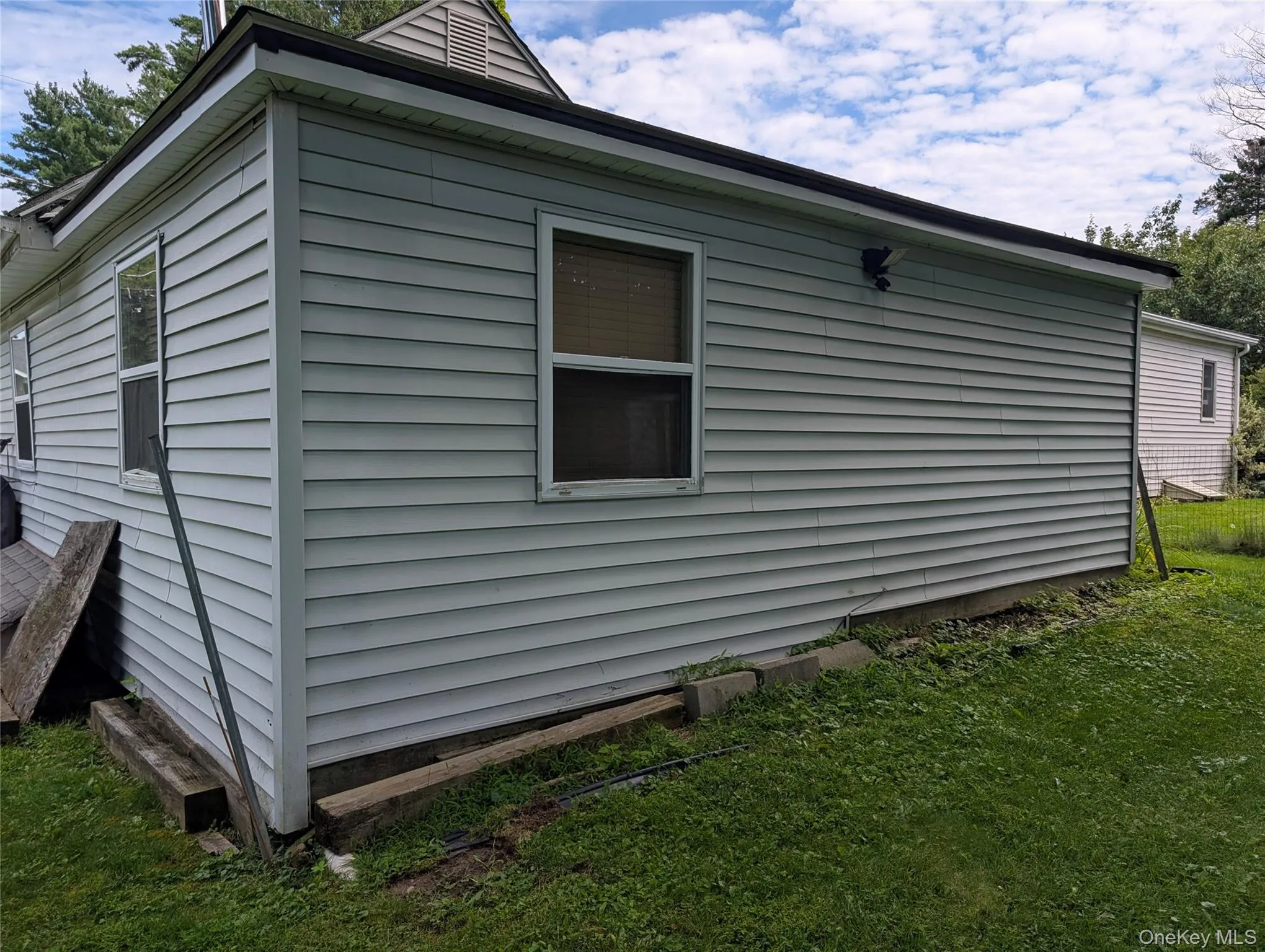 13 Lowell Road, Carmel, NY, 2 Bedrooms Bedrooms, 5 Rooms Rooms,1 BathroomBathrooms,Residential,For Rent,Lowell,0,1035445 13 Lowell Road, Carmel, NY, 2 Bedrooms Bedrooms, 5 Rooms Rooms,1 BathroomBathrooms,Residential,For Rent,Lowell,0,1035445
