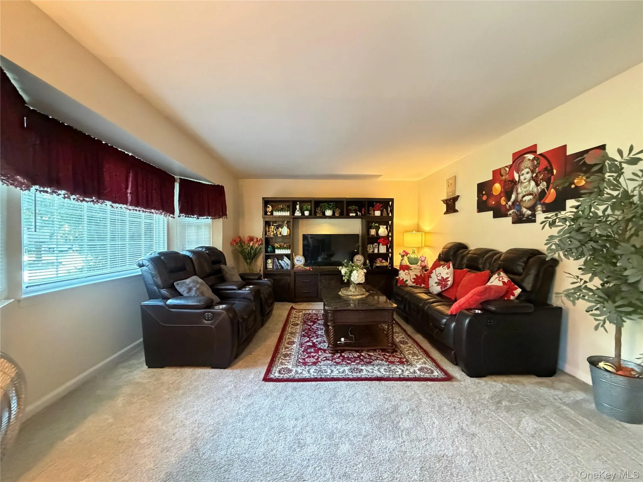 7 Estates Drive, Brookhaven, NY, 4 Bedrooms Bedrooms, 8 Rooms Rooms,3 BathroomsBathrooms,Residential,For Rent,Estates,0,1035458 7 Estates Drive, Brookhaven, NY, 4 Bedrooms Bedrooms, 8 Rooms Rooms,3 BathroomsBathrooms,Residential,For Rent,Estates,0,1035458