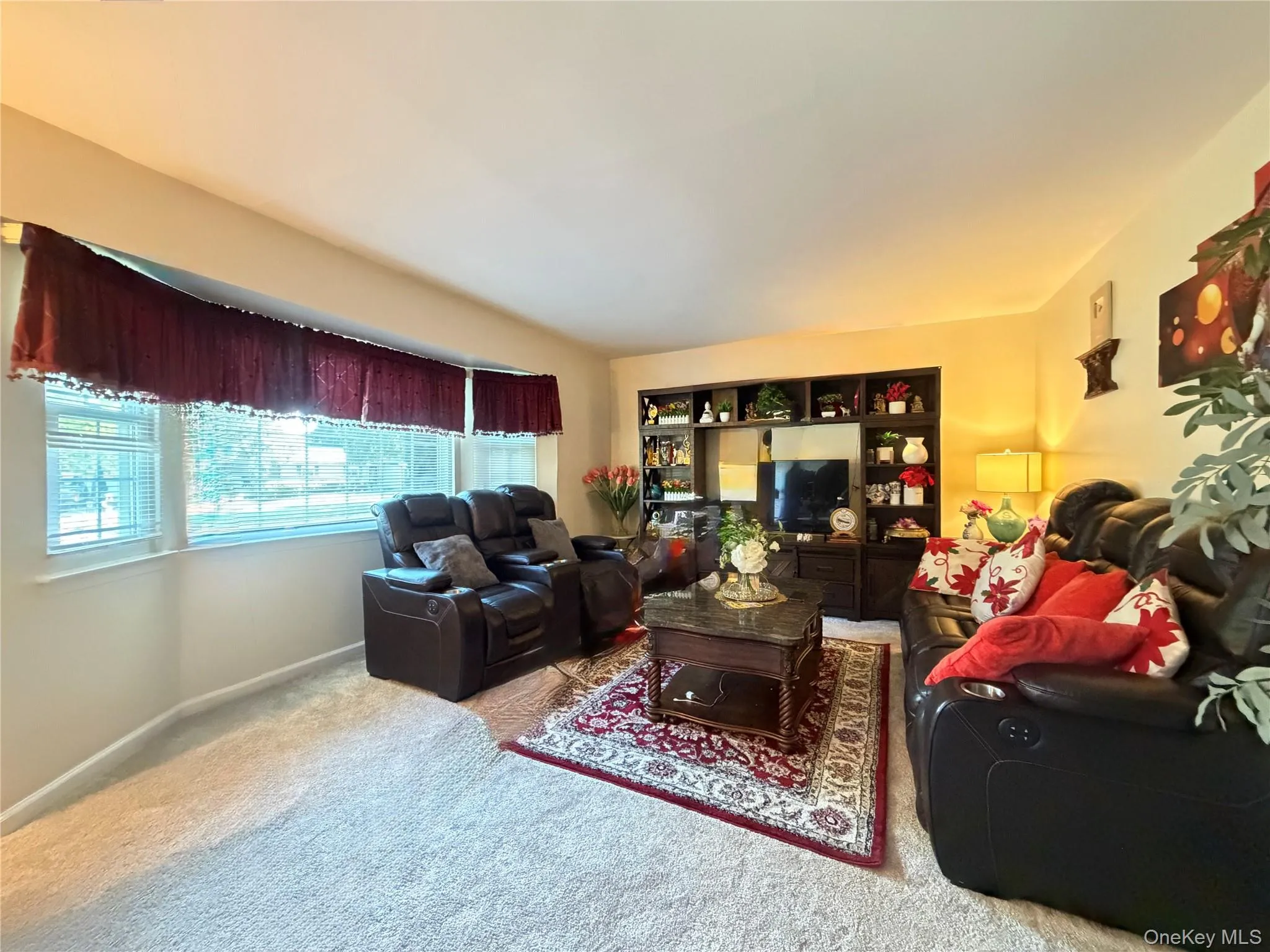 7 Estates Drive, Brookhaven, NY, 4 Bedrooms Bedrooms, 8 Rooms Rooms,3 BathroomsBathrooms,Residential,For Rent,Estates,0,1035458 7 Estates Drive, Brookhaven, NY, 4 Bedrooms Bedrooms, 8 Rooms Rooms,3 BathroomsBathrooms,Residential,For Rent,Estates,0,1035458