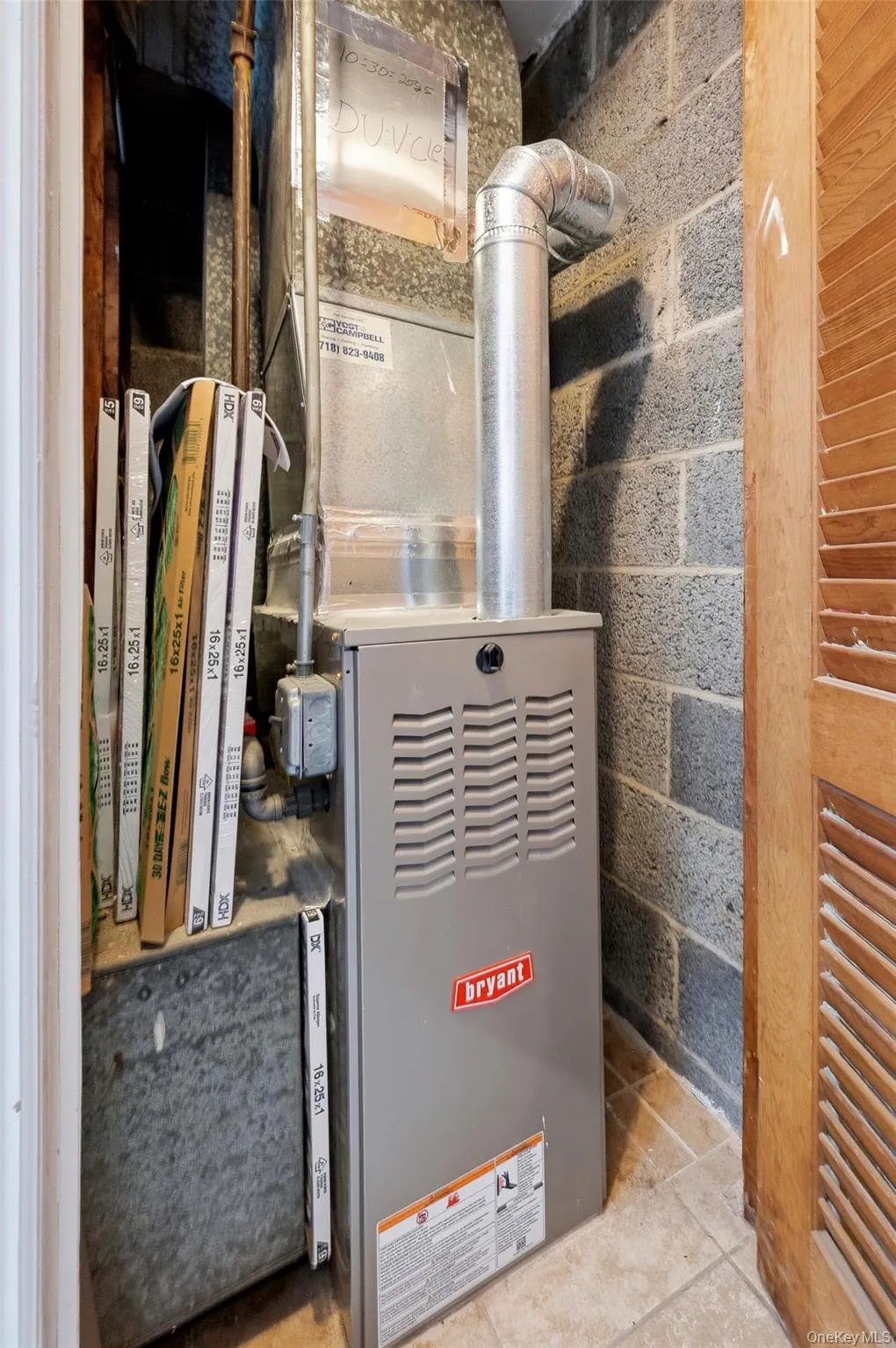 4230 Tremont Avenue, New York, NY, 3 Bedrooms Bedrooms, 8 Rooms Rooms,2 BathroomsBathrooms,Residential,For Rent,Tremont,0,1035460 4230 Tremont Avenue, New York, NY, 3 Bedrooms Bedrooms, 8 Rooms Rooms,2 BathroomsBathrooms,Residential,For Rent,Tremont,0,1035460