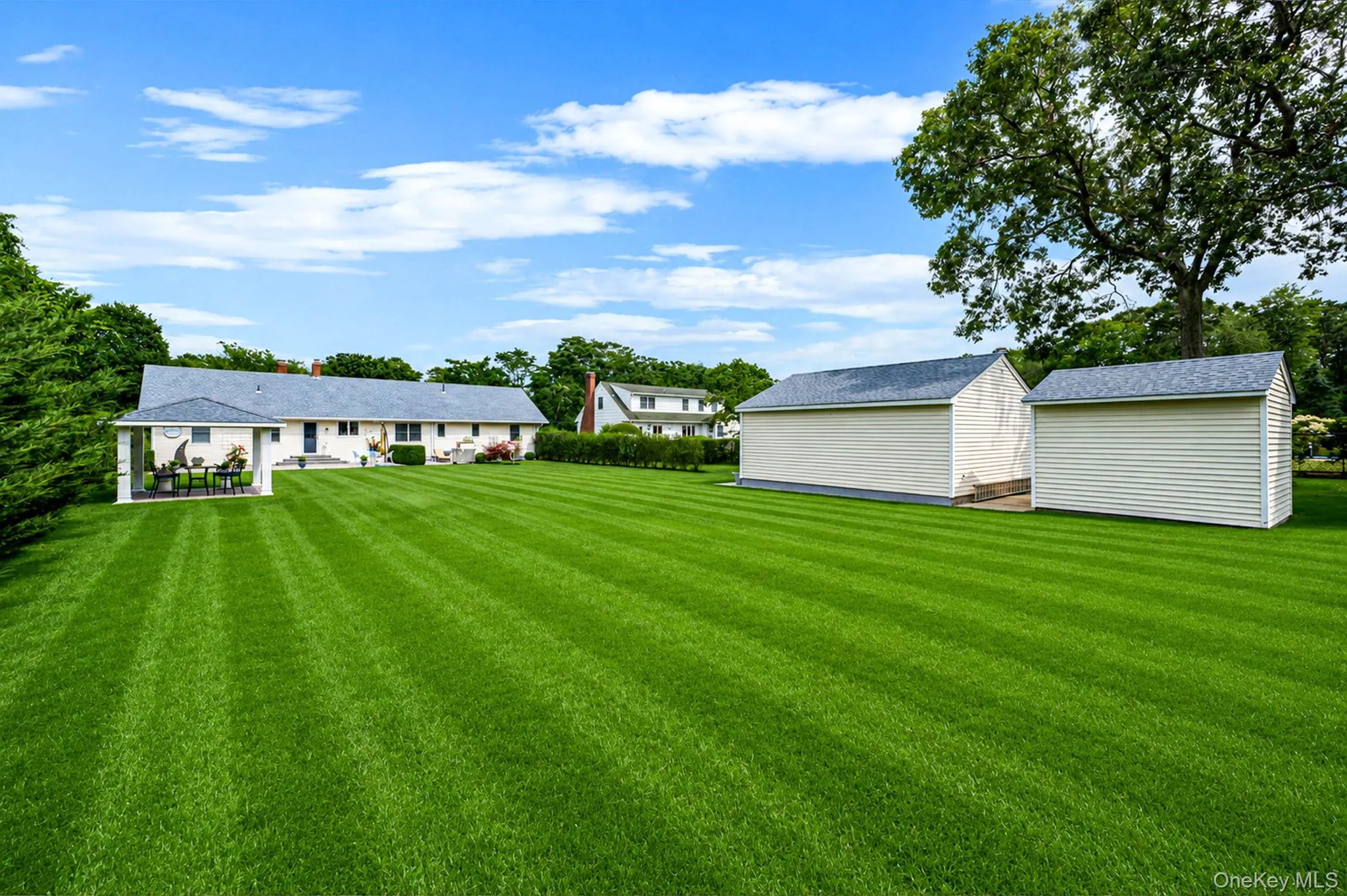 47 Whitebrook Drive, Riverhead, NY, 3 Bedrooms Bedrooms, 8 Rooms Rooms,2 BathroomsBathrooms,Residential Lease,For Rent,Whitebrook,0,1035462 47 Whitebrook Drive, Riverhead, NY, 3 Bedrooms Bedrooms, 8 Rooms Rooms,2 BathroomsBathrooms,Residential Lease,For Rent,Whitebrook,0,1035462