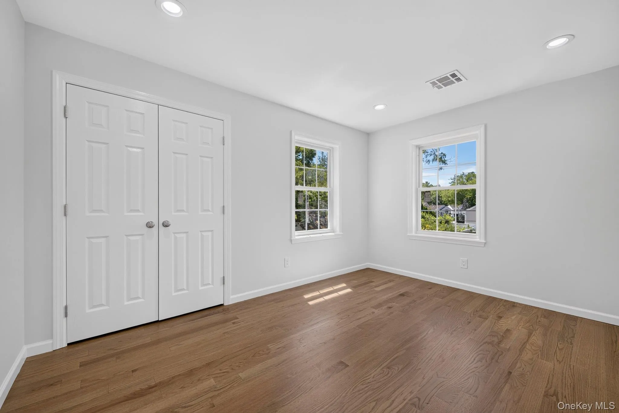 Third Bedroom on the left side of the second floor. Third Bedroom on the left side of the second floor.