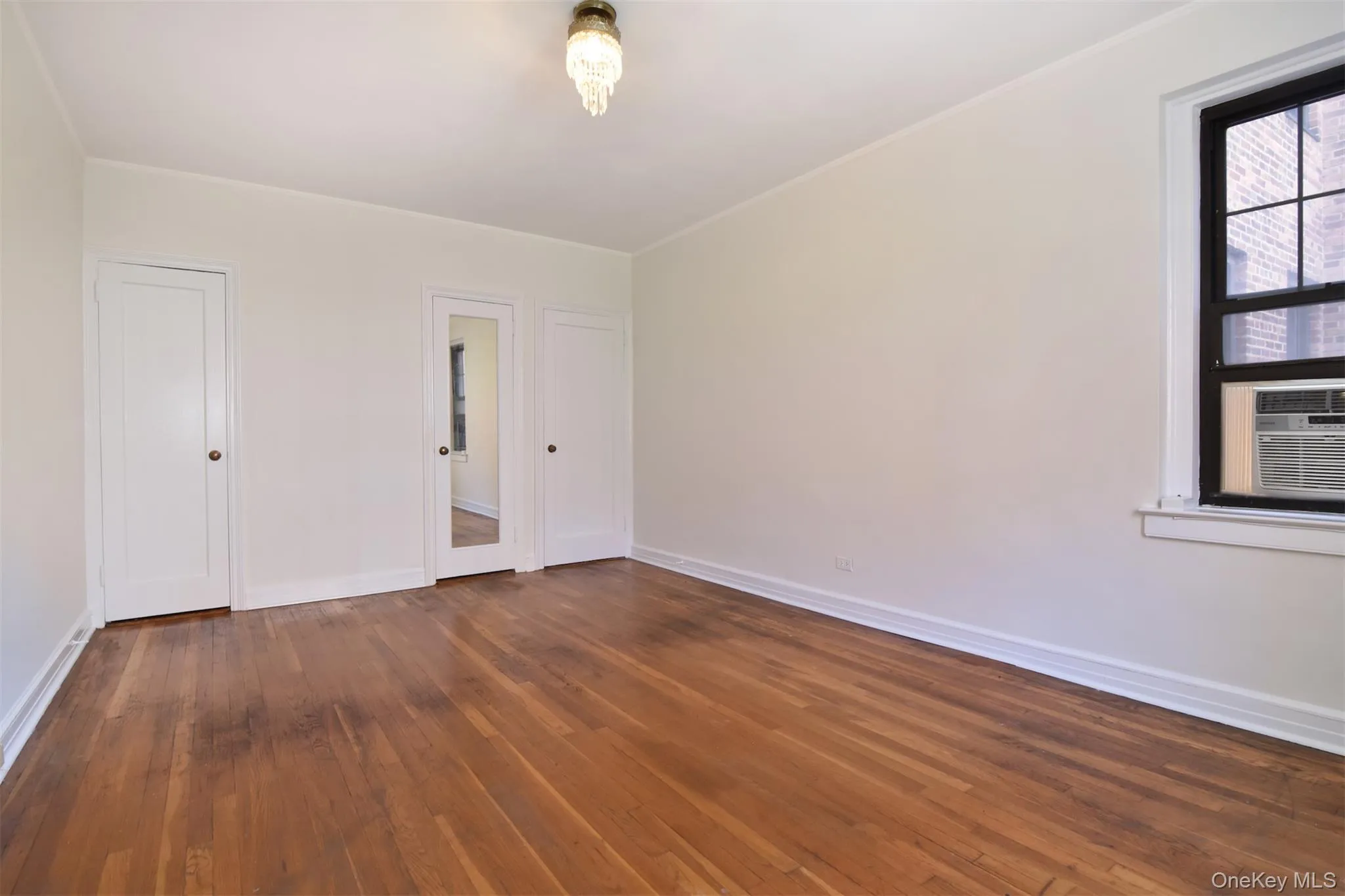35 Parkview Avenue, Yonkers, NY, 1 Bedroom Bedrooms, 5 Rooms Rooms,1 BathroomBathrooms,Residential,For Rent,Parkview,0,1035465 35 Parkview Avenue, Yonkers, NY, 1 Bedroom Bedrooms, 5 Rooms Rooms,1 BathroomBathrooms,Residential,For Rent,Parkview,0,1035465
