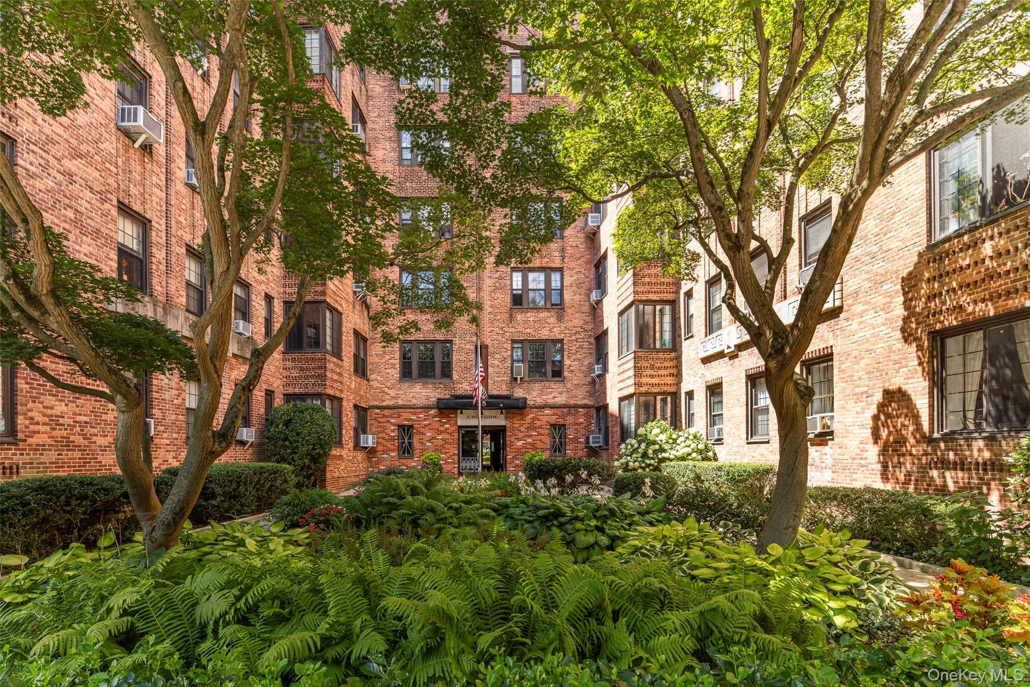 35 Parkview Avenue, Yonkers, NY, 1 Bedroom Bedrooms, 5 Rooms Rooms,1 BathroomBathrooms,Residential,For Rent,Parkview,0,1035465 35 Parkview Avenue, Yonkers, NY, 1 Bedroom Bedrooms, 5 Rooms Rooms,1 BathroomBathrooms,Residential,For Rent,Parkview,0,1035465