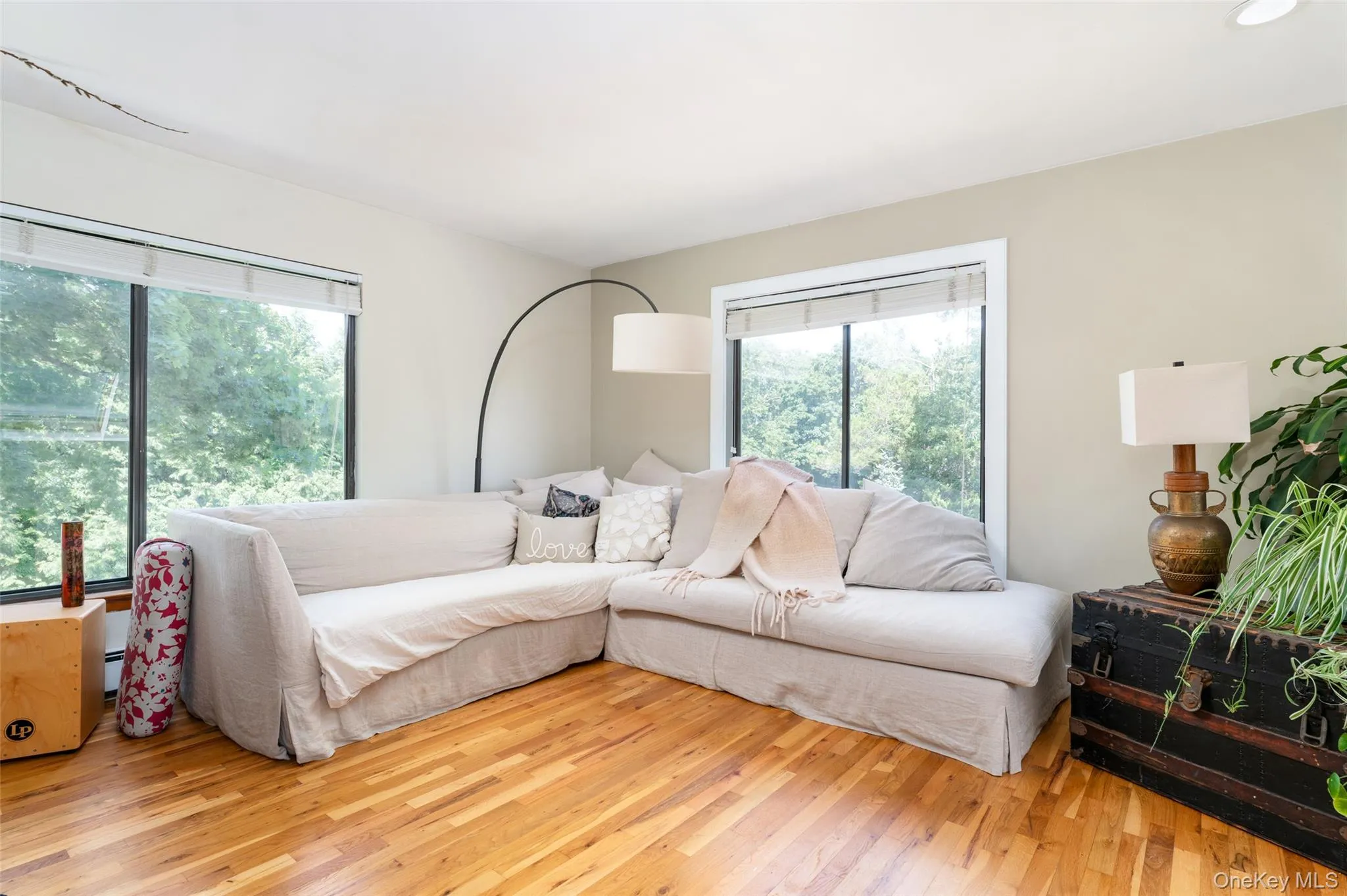 4 Joysan Court, Southampton, NY, 3 Bedrooms Bedrooms, 7 Rooms Rooms,2 BathroomsBathrooms,Residential,For Rent,Joysan,0,1035471 4 Joysan Court, Southampton, NY, 3 Bedrooms Bedrooms, 7 Rooms Rooms,2 BathroomsBathrooms,Residential,For Rent,Joysan,0,1035471