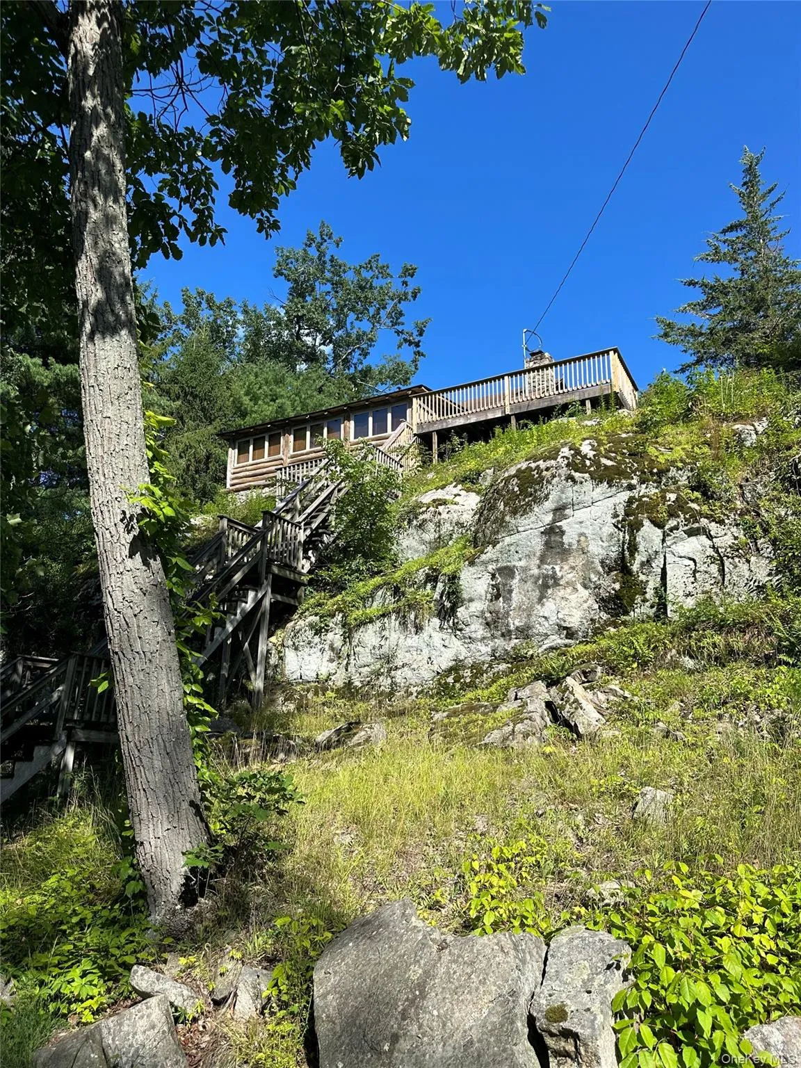 From the bottom of Woods Road you can look up to see beautiful rock formations... From the bottom of Woods Road you can look up to see beautiful rock formations...