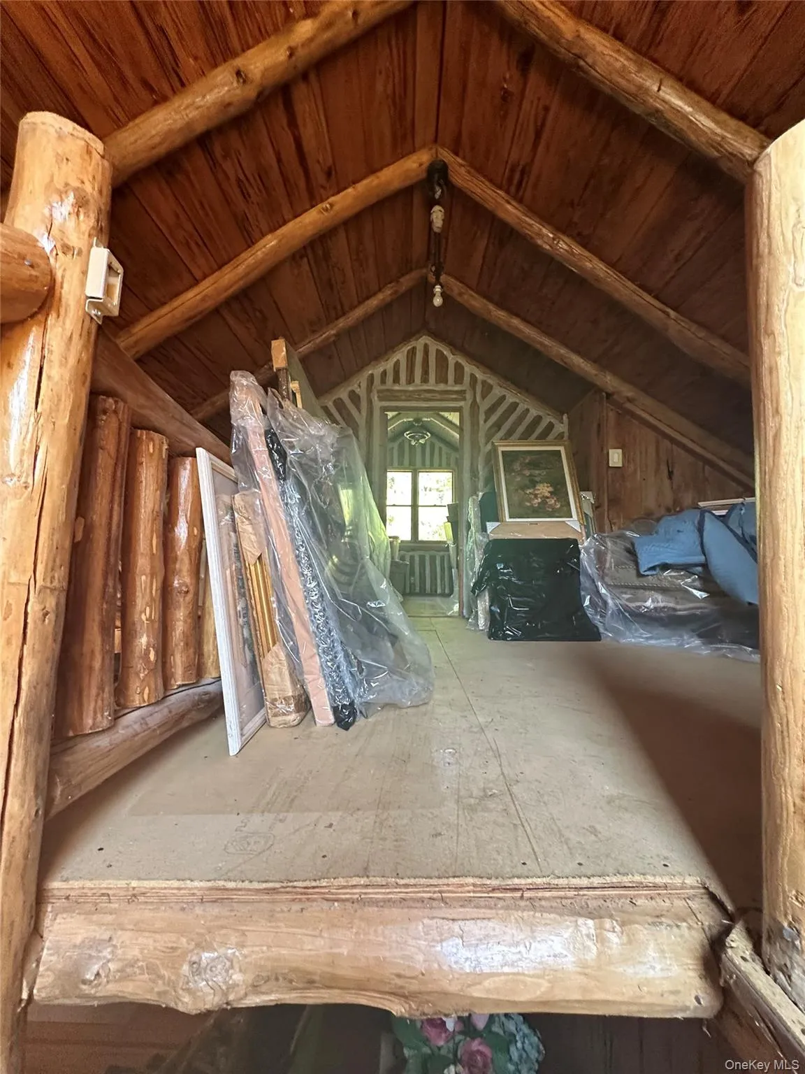 Upstairs off the loft is the potential office or bonus space Upstairs off the loft is the potential office or bonus space