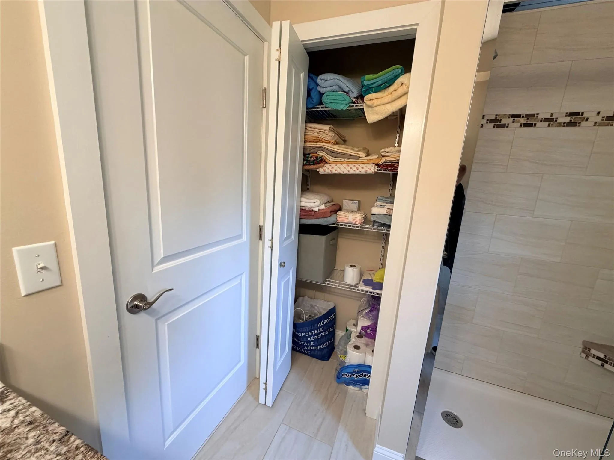 20 Hastings Court, Yorktown, NY, 1 Bedroom Bedrooms, 3 Rooms Rooms,1 BathroomBathrooms,Residential,For Rent,Hastings,0,1035474 20 Hastings Court, Yorktown, NY, 1 Bedroom Bedrooms, 3 Rooms Rooms,1 BathroomBathrooms,Residential,For Rent,Hastings,0,1035474