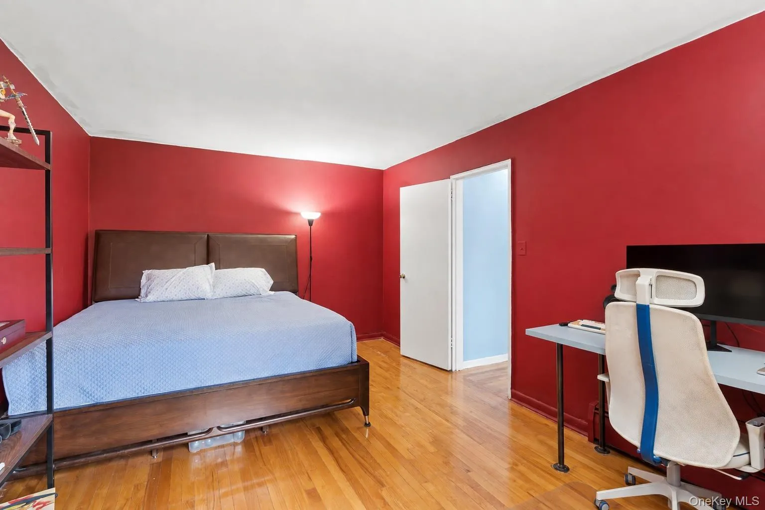99-10 60th Avenue, New York, NY, 1 Bedroom Bedrooms, 5 Rooms Rooms,1 BathroomBathrooms,Residential,For Rent,60th,0,1035475 99-10 60th Avenue, New York, NY, 1 Bedroom Bedrooms, 5 Rooms Rooms,1 BathroomBathrooms,Residential,For Rent,60th,0,1035475