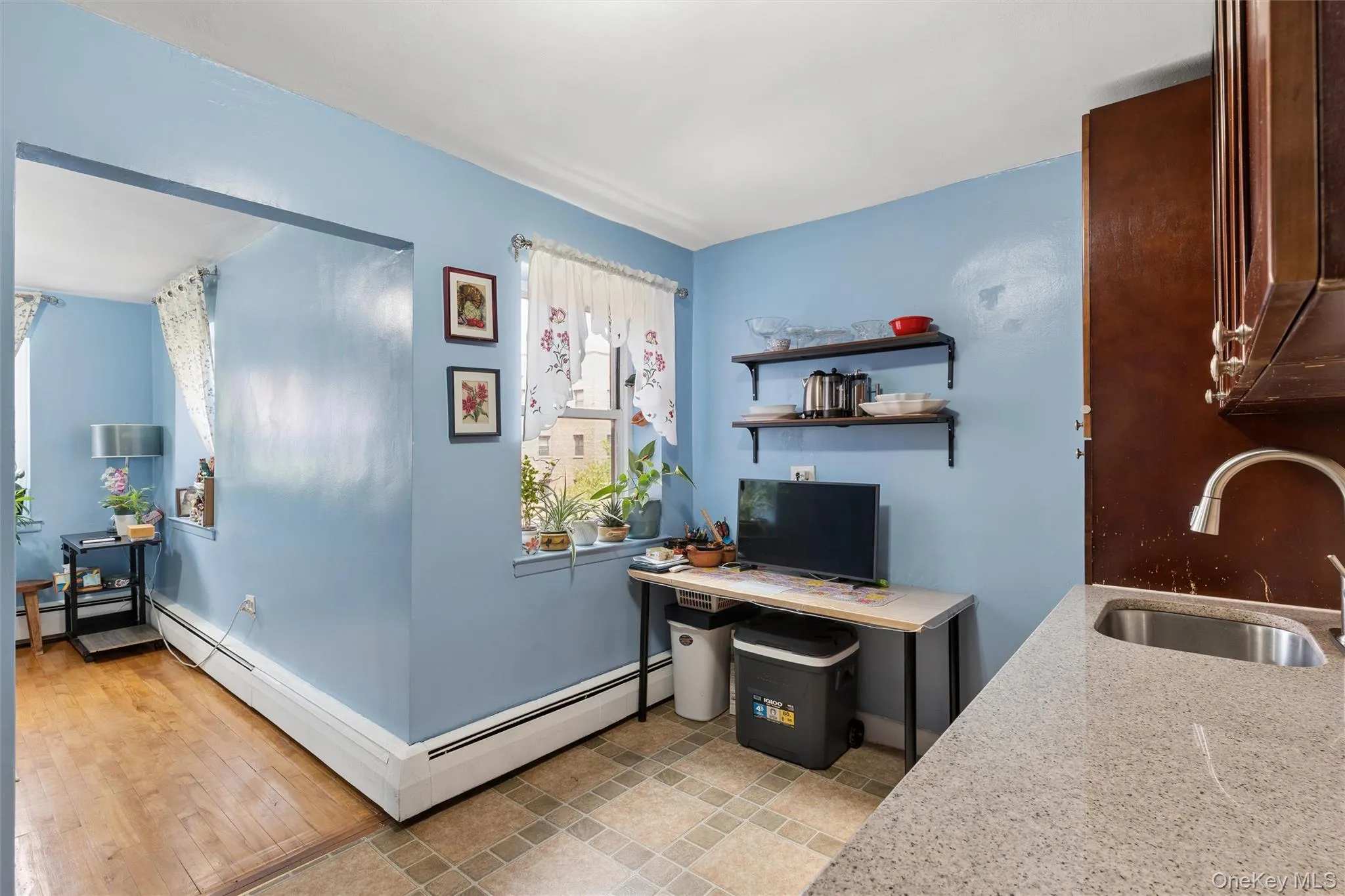 99-10 60th Avenue, New York, NY, 1 Bedroom Bedrooms, 5 Rooms Rooms,1 BathroomBathrooms,Residential,For Rent,60th,0,1035475 99-10 60th Avenue, New York, NY, 1 Bedroom Bedrooms, 5 Rooms Rooms,1 BathroomBathrooms,Residential,For Rent,60th,0,1035475