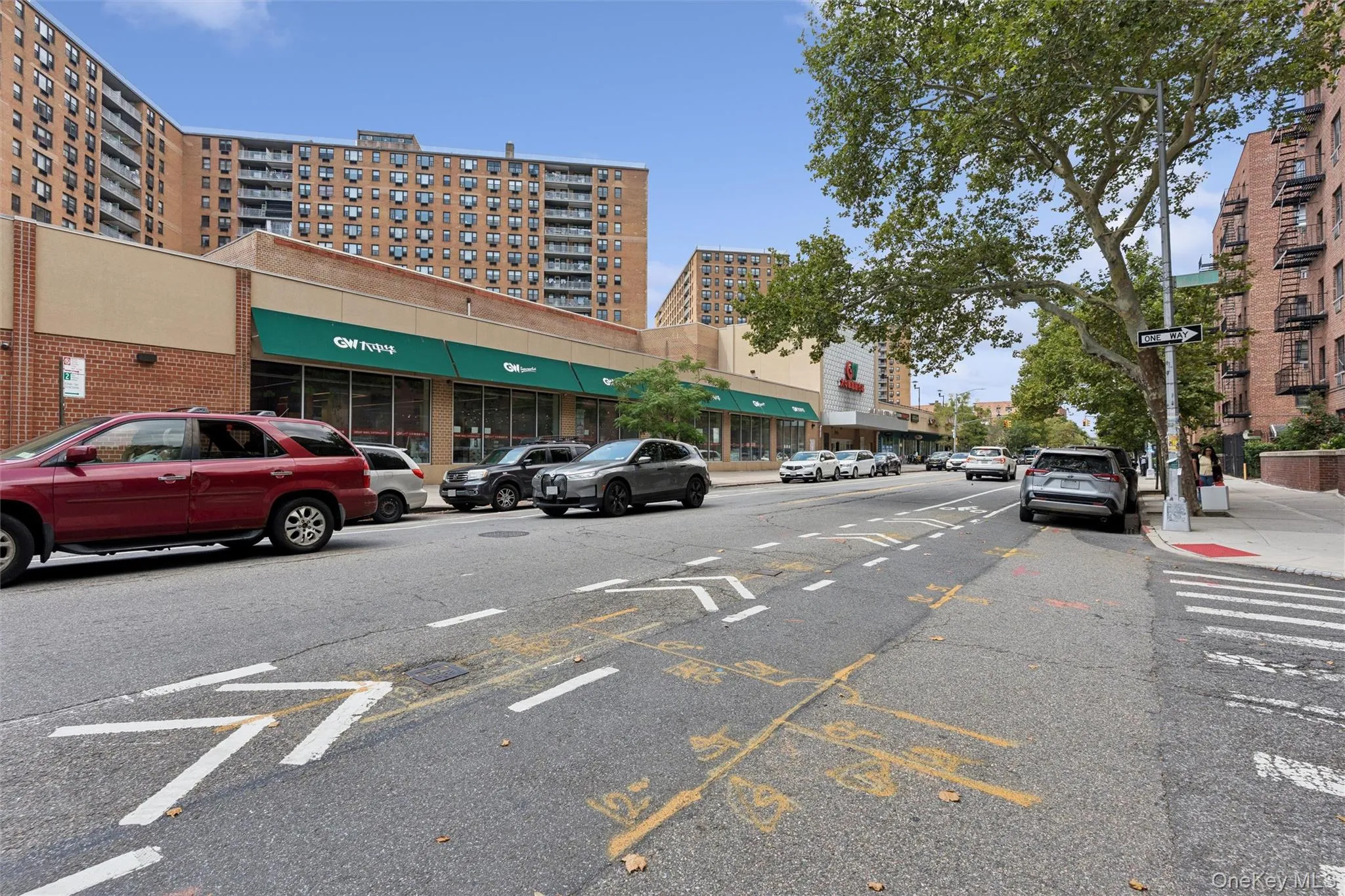 99-10 60th Avenue, New York, NY, 1 Bedroom Bedrooms, 5 Rooms Rooms,1 BathroomBathrooms,Residential,For Rent,60th,0,1035475 99-10 60th Avenue, New York, NY, 1 Bedroom Bedrooms, 5 Rooms Rooms,1 BathroomBathrooms,Residential,For Rent,60th,0,1035475