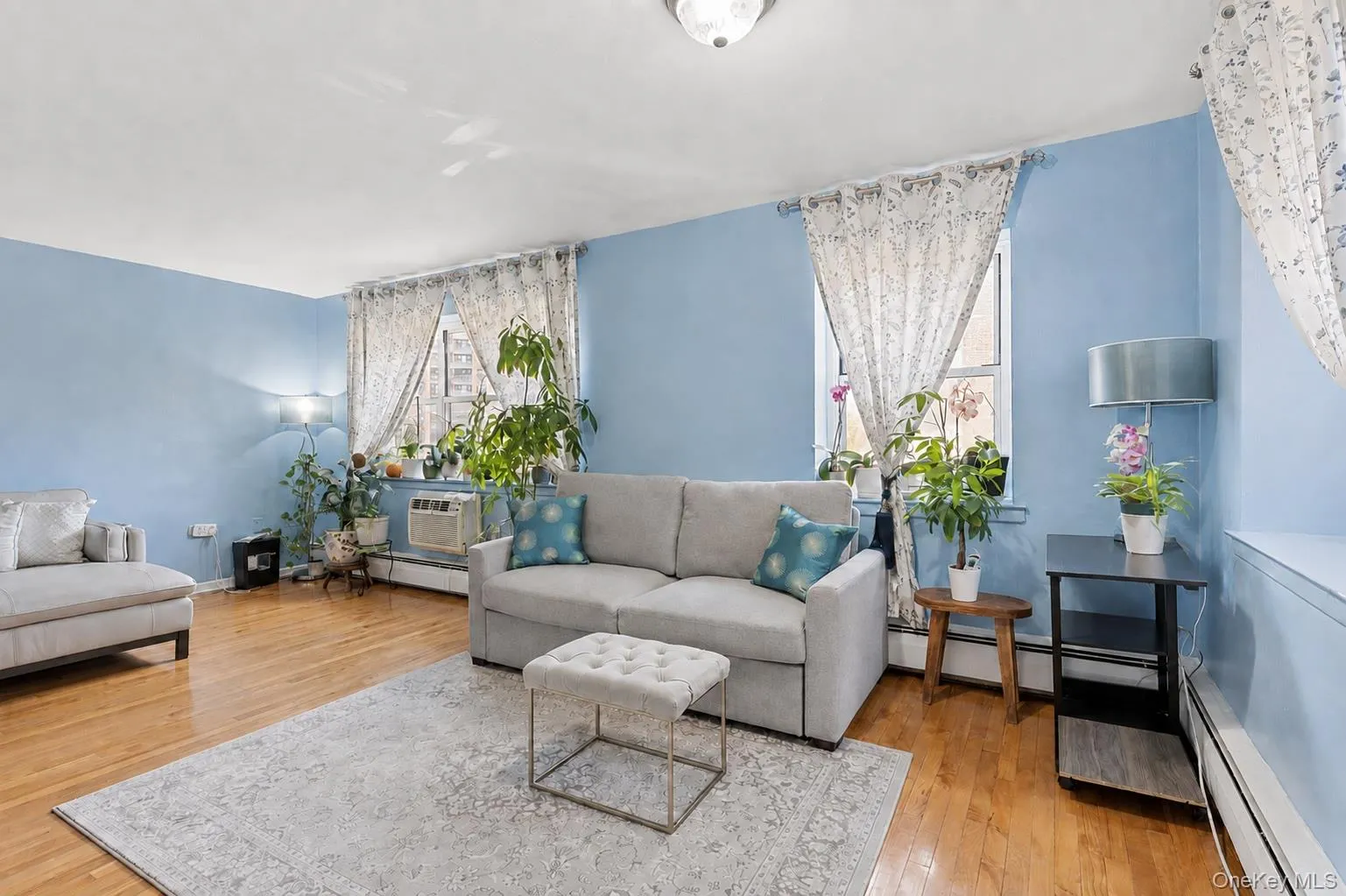 99-10 60th Avenue, New York, NY, 1 Bedroom Bedrooms, 5 Rooms Rooms,1 BathroomBathrooms,Residential,For Rent,60th,0,1035475 99-10 60th Avenue, New York, NY, 1 Bedroom Bedrooms, 5 Rooms Rooms,1 BathroomBathrooms,Residential,For Rent,60th,0,1035475