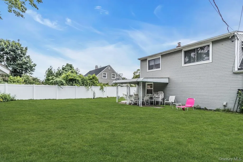 34 Vista Lane, Hempstead, NY, 3 Bedrooms Bedrooms, 6 Rooms Rooms,1 BathroomBathrooms,Residential,For Rent,Vista,0,1035477 34 Vista Lane, Hempstead, NY, 3 Bedrooms Bedrooms, 6 Rooms Rooms,1 BathroomBathrooms,Residential,For Rent,Vista,0,1035477