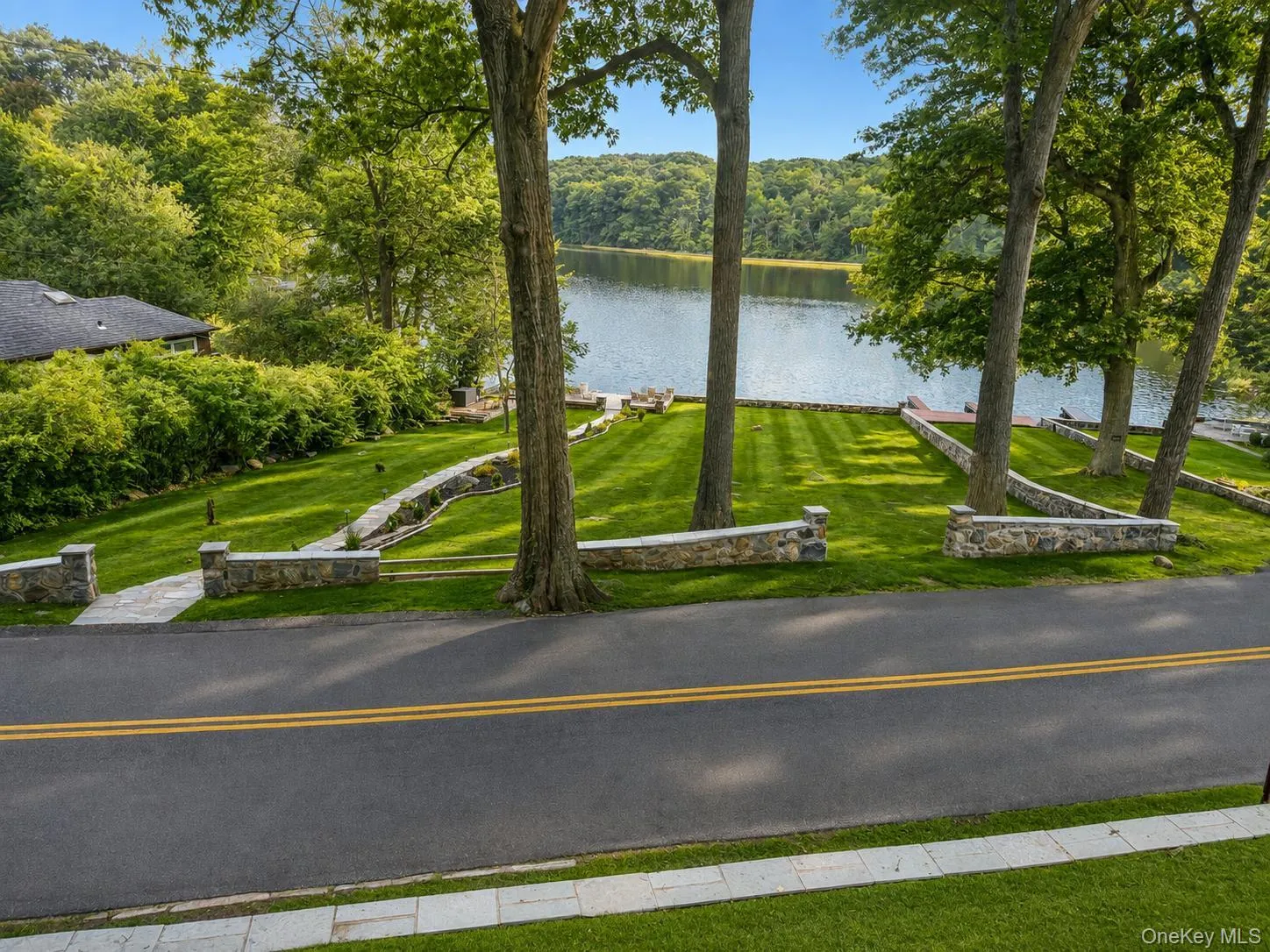 18 Kirk Lake Drive, Carmel, NY, 3 Bedrooms Bedrooms, 7 Rooms Rooms,1 BathroomBathrooms,Residential Lease,For Rent,Kirk Lake,0,1035479 18 Kirk Lake Drive, Carmel, NY, 3 Bedrooms Bedrooms, 7 Rooms Rooms,1 BathroomBathrooms,Residential Lease,For Rent,Kirk Lake,0,1035479