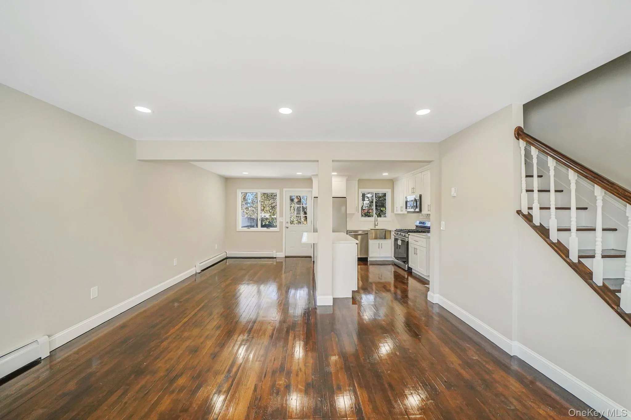 182 17th Street, Babylon, NY, 4 Bedrooms Bedrooms, 9 Rooms Rooms,1 BathroomBathrooms,Residential,For Rent,17th,0,1035486 182 17th Street, Babylon, NY, 4 Bedrooms Bedrooms, 9 Rooms Rooms,1 BathroomBathrooms,Residential,For Rent,17th,0,1035486