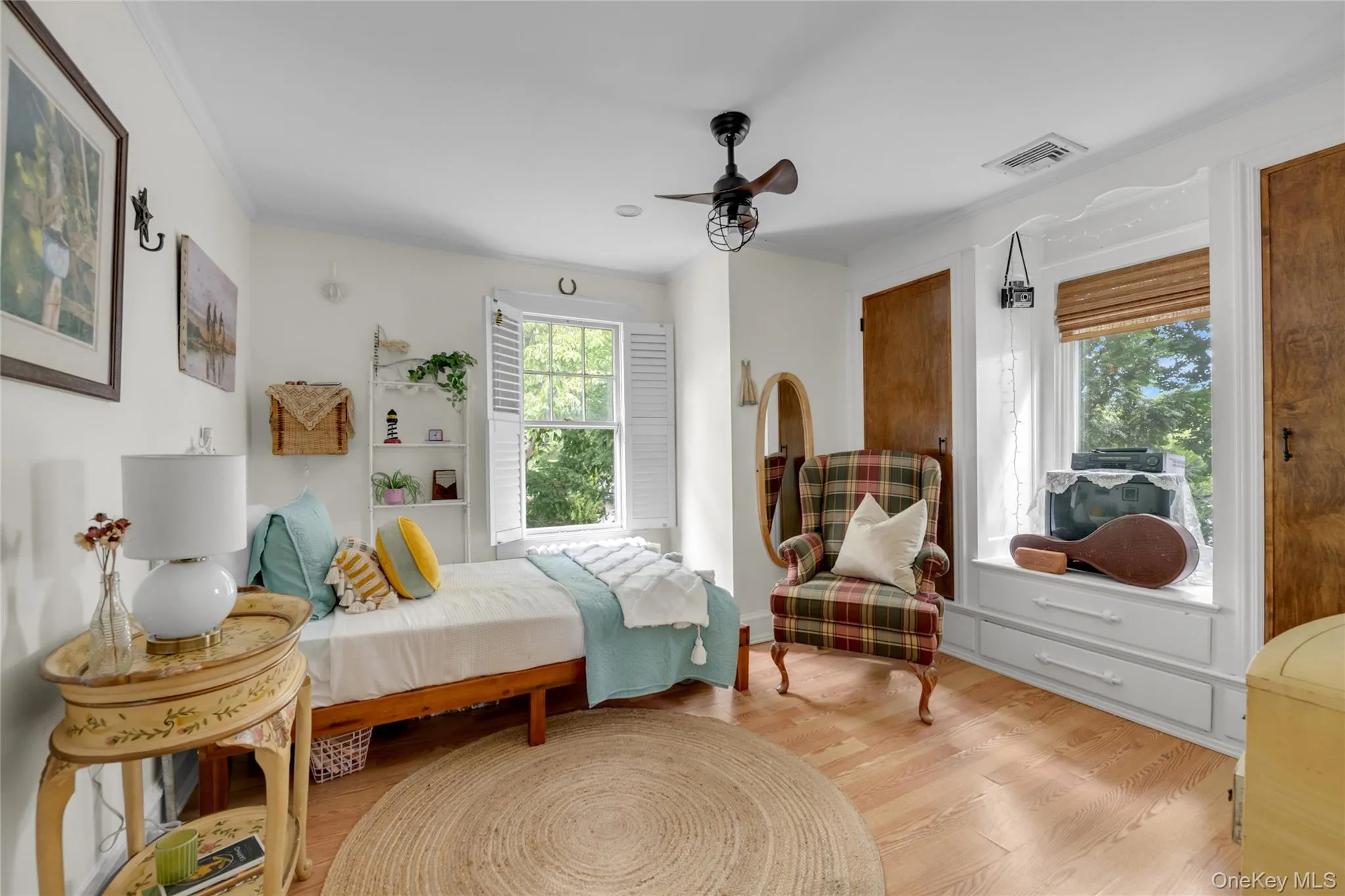 320 Forest Road, New York, NY, 4 Bedrooms Bedrooms, 7 Rooms Rooms,1 BathroomBathrooms,Residential,For Rent,Forest,0,1035490 320 Forest Road, New York, NY, 4 Bedrooms Bedrooms, 7 Rooms Rooms,1 BathroomBathrooms,Residential,For Rent,Forest,0,1035490
