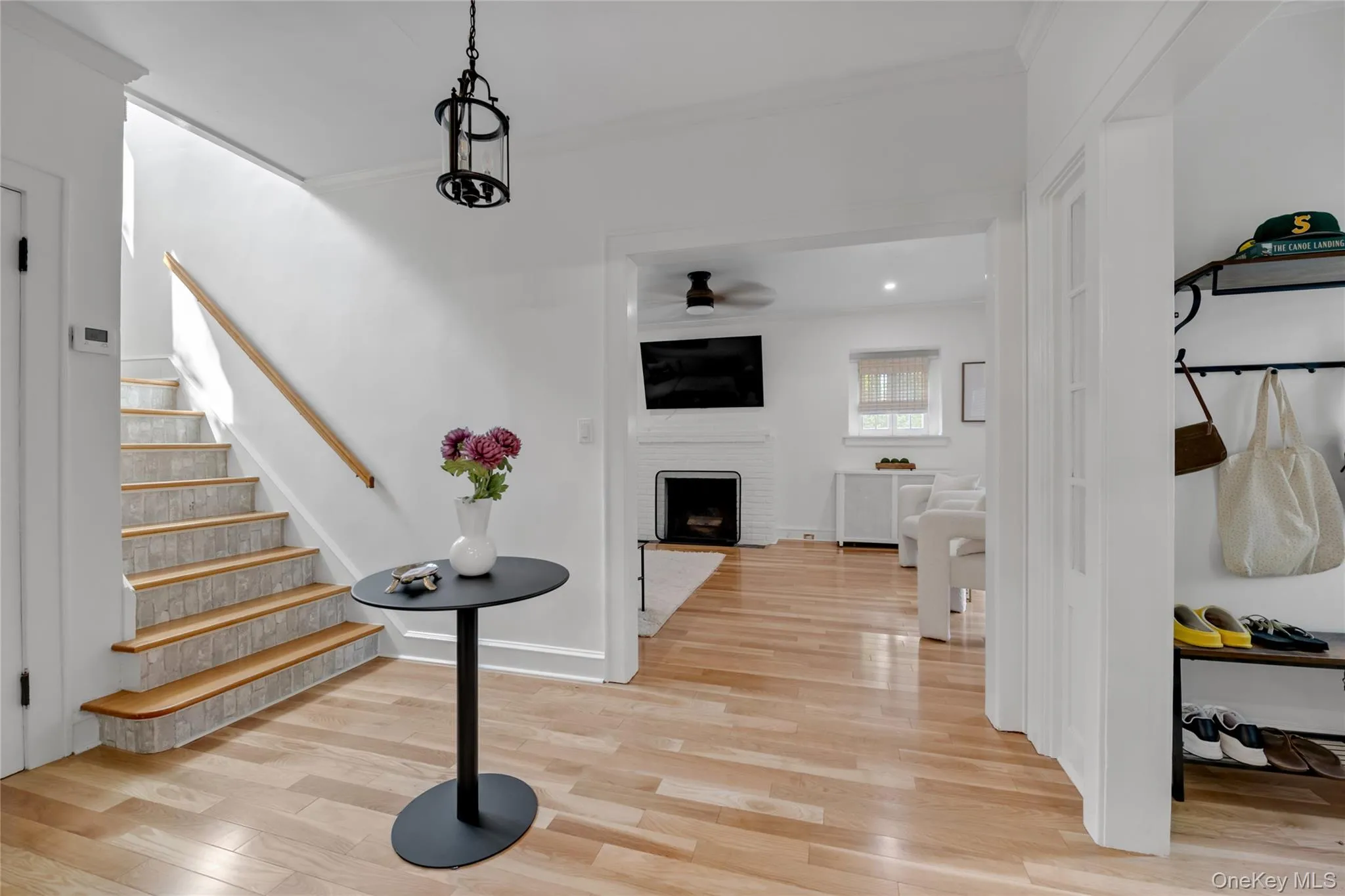320 Forest Road, New York, NY, 4 Bedrooms Bedrooms, 7 Rooms Rooms,1 BathroomBathrooms,Residential,For Rent,Forest,0,1035490 320 Forest Road, New York, NY, 4 Bedrooms Bedrooms, 7 Rooms Rooms,1 BathroomBathrooms,Residential,For Rent,Forest,0,1035490