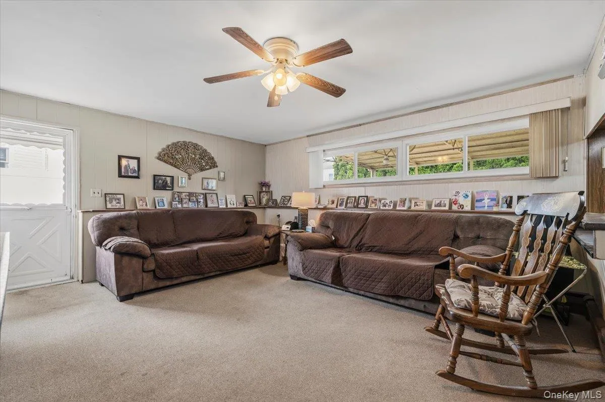 26 Margaret Road, Oyster Bay, NY, 3 Bedrooms Bedrooms, 7 Rooms Rooms,2 BathroomsBathrooms,Residential,For Rent,Margaret,0,1035492 26 Margaret Road, Oyster Bay, NY, 3 Bedrooms Bedrooms, 7 Rooms Rooms,2 BathroomsBathrooms,Residential,For Rent,Margaret,0,1035492