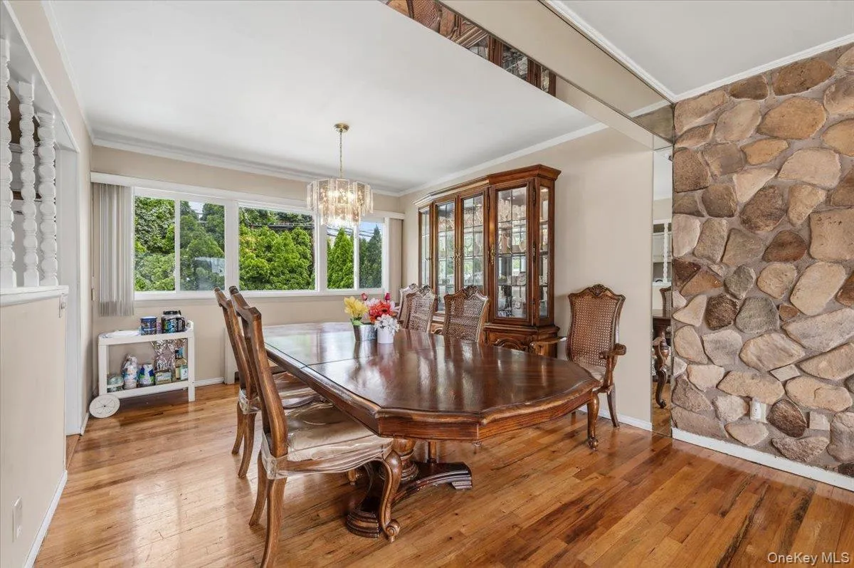 26 Margaret Road, Oyster Bay, NY, 3 Bedrooms Bedrooms, 7 Rooms Rooms,2 BathroomsBathrooms,Residential,For Rent,Margaret,0,1035492 26 Margaret Road, Oyster Bay, NY, 3 Bedrooms Bedrooms, 7 Rooms Rooms,2 BathroomsBathrooms,Residential,For Rent,Margaret,0,1035492