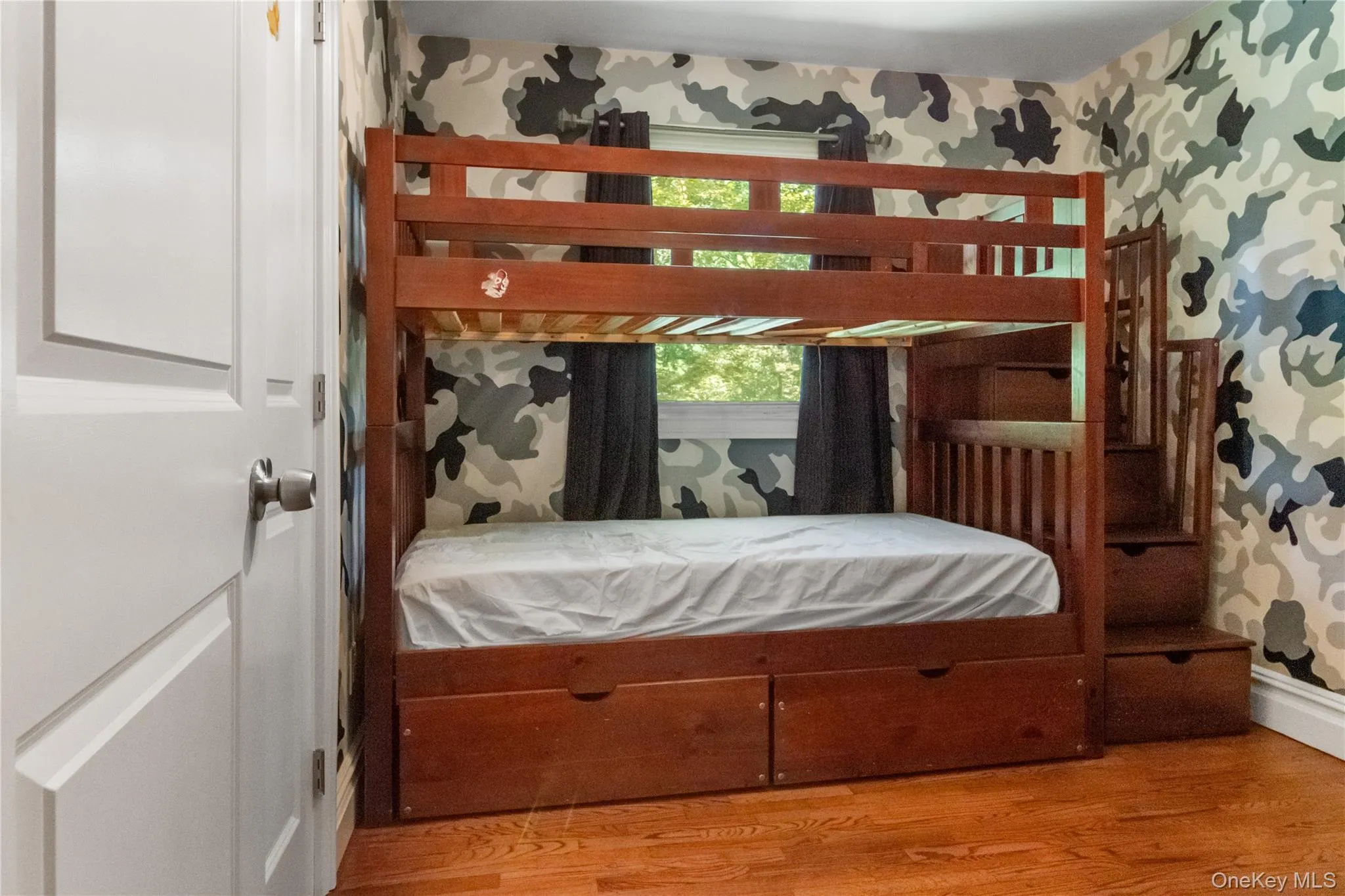 270 Bardonia Road, Clarkstown, NY, 5 Bedrooms Bedrooms, 15 Rooms Rooms,4 BathroomsBathrooms,Residential,For Rent,Bardonia,0,1035501 270 Bardonia Road, Clarkstown, NY, 5 Bedrooms Bedrooms, 15 Rooms Rooms,4 BathroomsBathrooms,Residential,For Rent,Bardonia,0,1035501