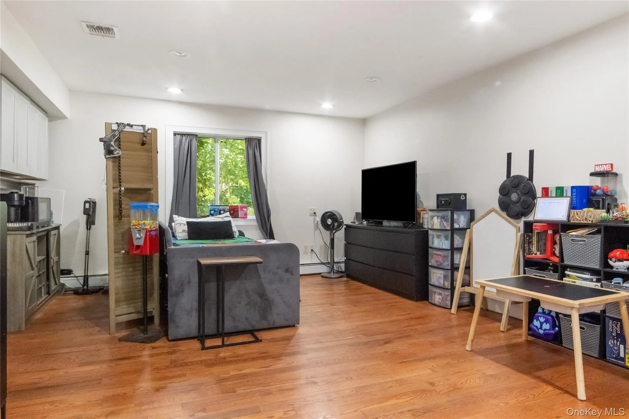 270 Bardonia Road, Clarkstown, NY, 5 Bedrooms Bedrooms, 15 Rooms Rooms,4 BathroomsBathrooms,Residential,For Rent,Bardonia,0,1035501 270 Bardonia Road, Clarkstown, NY, 5 Bedrooms Bedrooms, 15 Rooms Rooms,4 BathroomsBathrooms,Residential,For Rent,Bardonia,0,1035501
