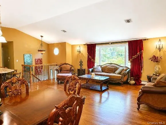 270 Bardonia Road, Clarkstown, NY, 5 Bedrooms Bedrooms, 15 Rooms Rooms,4 BathroomsBathrooms,Residential,For Rent,Bardonia,0,1035501 270 Bardonia Road, Clarkstown, NY, 5 Bedrooms Bedrooms, 15 Rooms Rooms,4 BathroomsBathrooms,Residential,For Rent,Bardonia,0,1035501