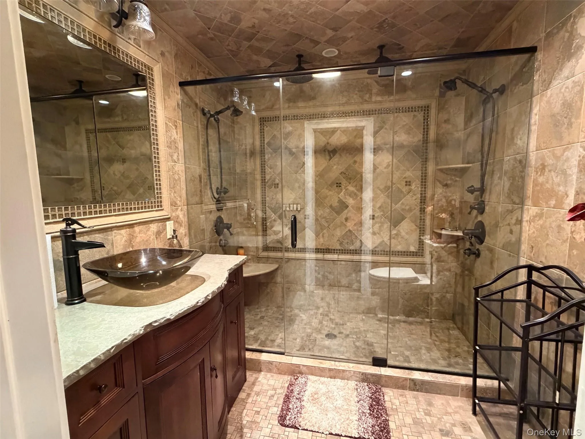 MULTI JETTED RAIN SHOWER SPA MULTI JETTED RAIN SHOWER SPA