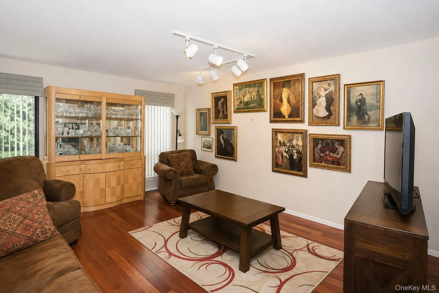 53 Villas Circle, Huntington, NY, 2 Bedrooms Bedrooms, 6 Rooms Rooms,2 BathroomsBathrooms,Residential,For Rent,Villas,0,1035502 53 Villas Circle, Huntington, NY, 2 Bedrooms Bedrooms, 6 Rooms Rooms,2 BathroomsBathrooms,Residential,For Rent,Villas,0,1035502
