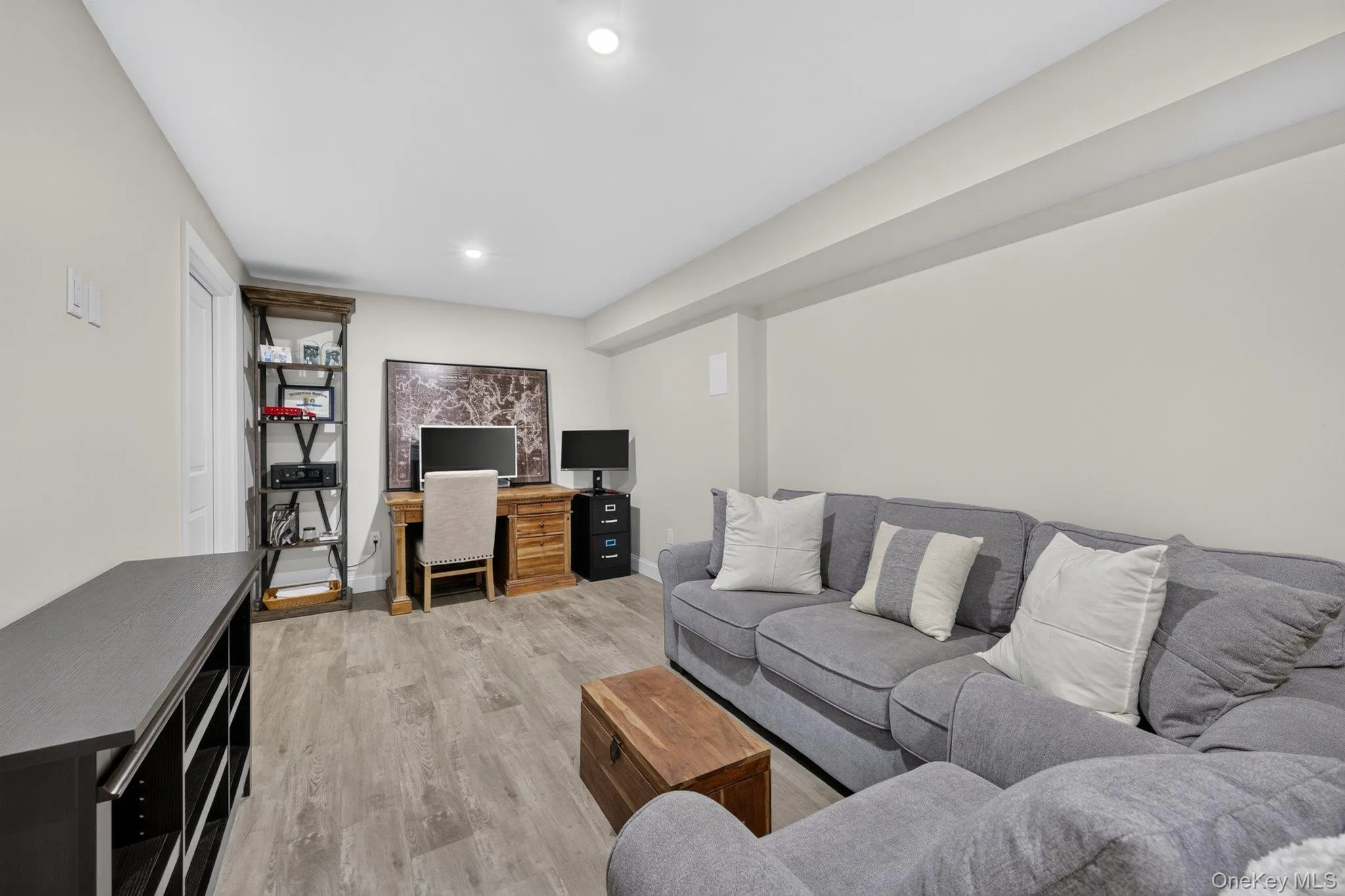 11 Sky View Court, Newburgh (town), NY, 4 Bedrooms Bedrooms, 14 Rooms Rooms,2 BathroomsBathrooms,Residential Lease,For Rent,Sky View,0,1035504 11 Sky View Court, Newburgh (town), NY, 4 Bedrooms Bedrooms, 14 Rooms Rooms,2 BathroomsBathrooms,Residential Lease,For Rent,Sky View,0,1035504