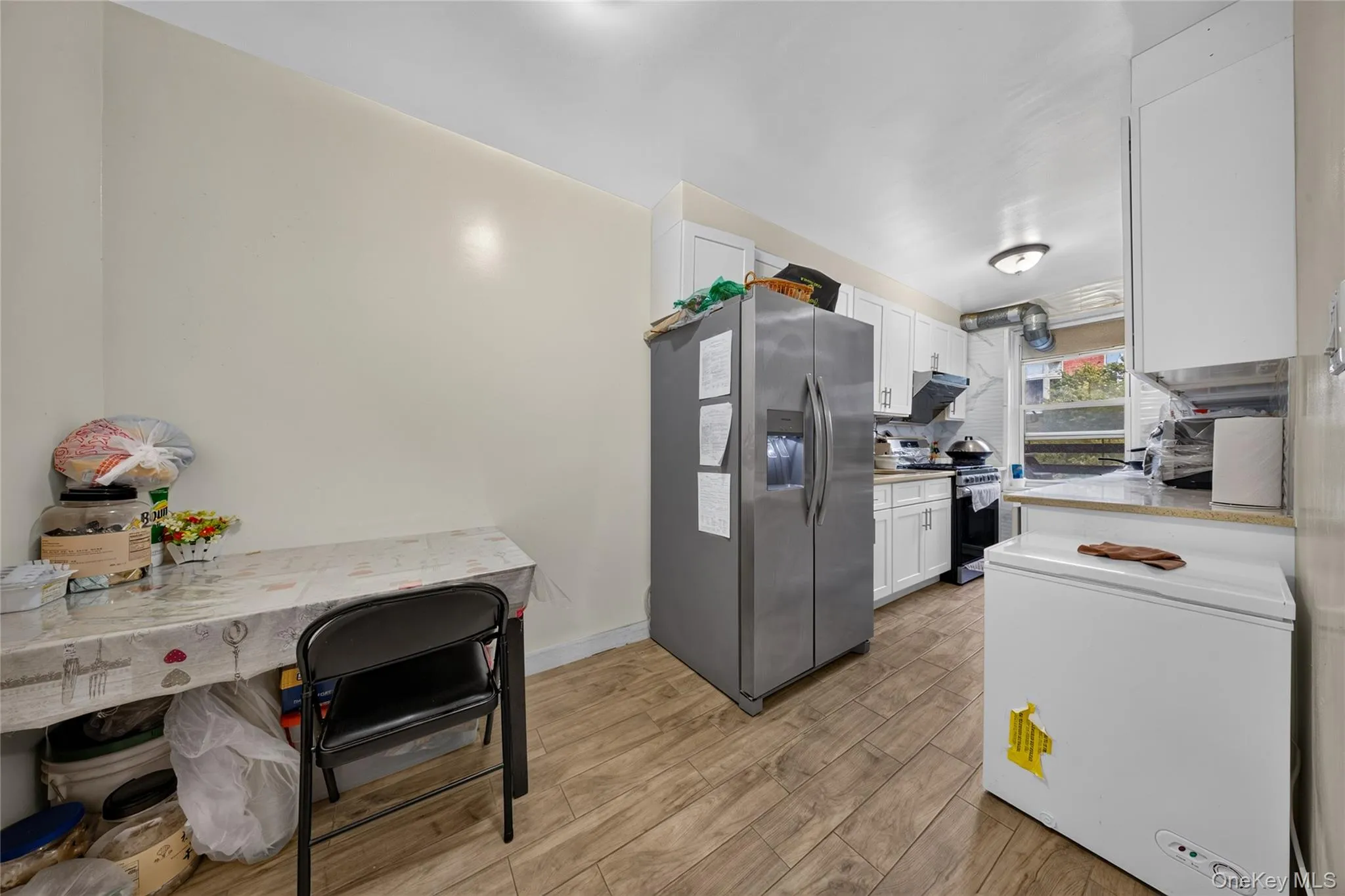 KITCHEN KITCHEN