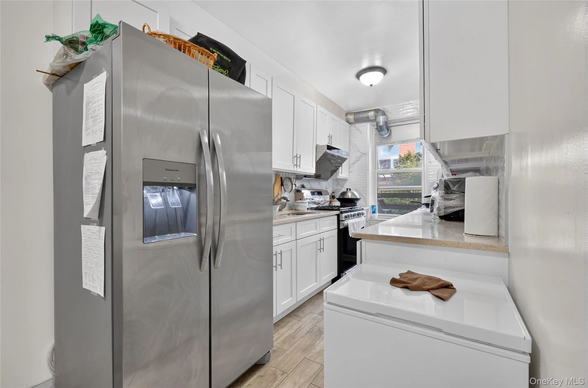 42-40 Bowne Street, New York, NY, 1 Bedroom Bedrooms, 4 Rooms Rooms,1 BathroomBathrooms,Residential,For Rent,Bowne,0,1035505 42-40 Bowne Street, New York, NY, 1 Bedroom Bedrooms, 4 Rooms Rooms,1 BathroomBathrooms,Residential,For Rent,Bowne,0,1035505