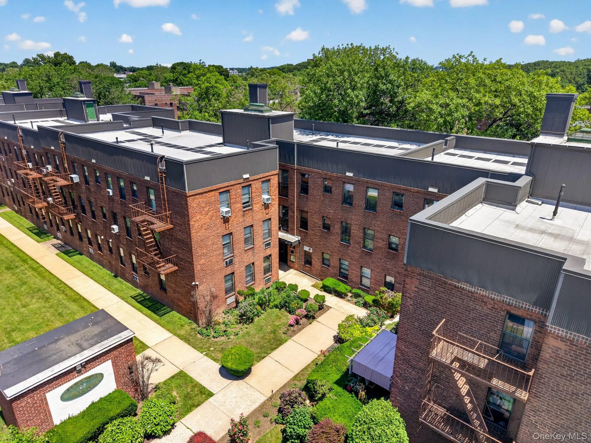 215-43 48th Ave, New York, NY, 2 Bedrooms Bedrooms, 7 Rooms Rooms,1 BathroomBathrooms,Residential,For Rent,48th Ave,0,1035516 215-43 48th Ave, New York, NY, 2 Bedrooms Bedrooms, 7 Rooms Rooms,1 BathroomBathrooms,Residential,For Rent,48th Ave,0,1035516