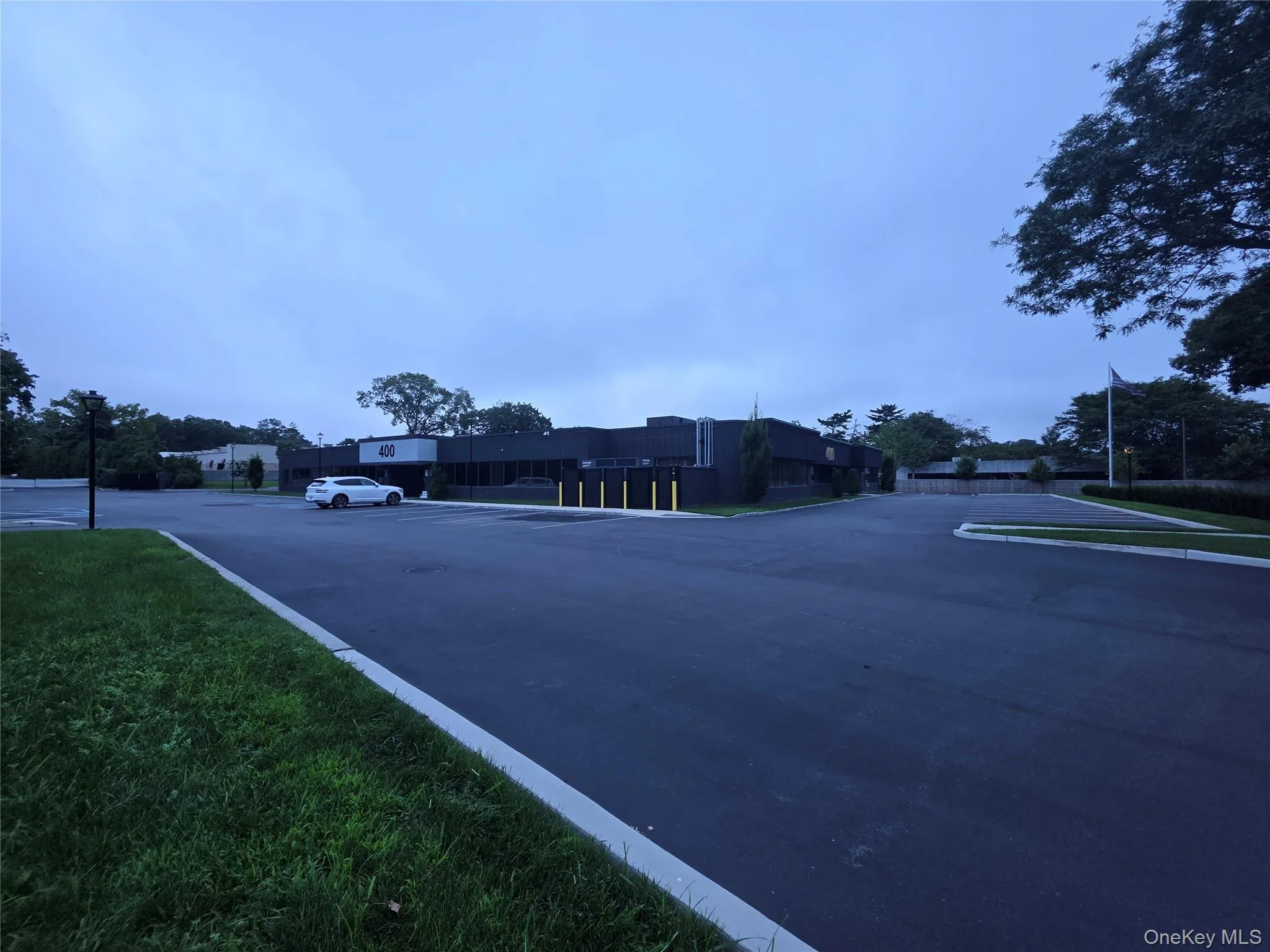 400 Townline Road, Islip, NY, ,Commercial Lease,For Rent,Townline,0,1035519 400 Townline Road, Islip, NY, ,Commercial Lease,For Rent,Townline,0,1035519