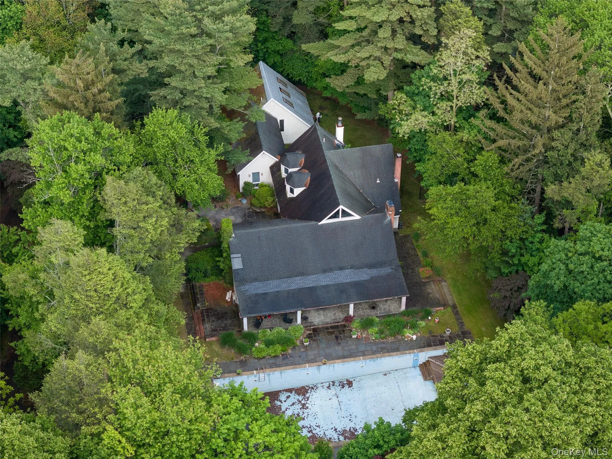 Aerial view of property and surrounding area Aerial view of property and surrounding area