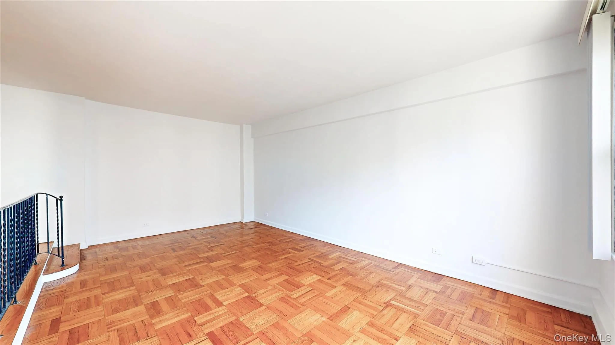 98-33 64th Avenue, New York, NY, 1 Bedroom Bedrooms, 3 Rooms Rooms,1 BathroomBathrooms,Residential,For Rent,64th,0,1035528 98-33 64th Avenue, New York, NY, 1 Bedroom Bedrooms, 3 Rooms Rooms,1 BathroomBathrooms,Residential,For Rent,64th,0,1035528